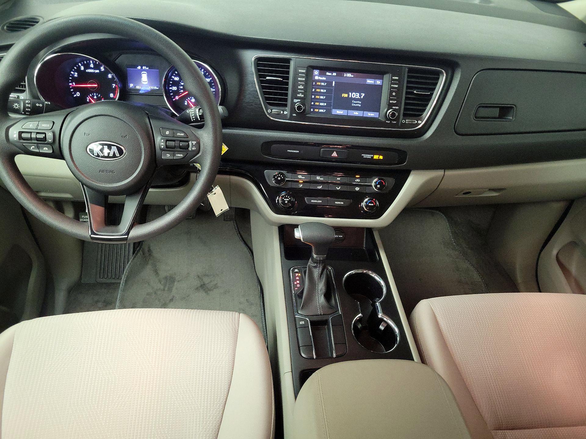 Thumbnail: 2020 Kia Sedona - 9