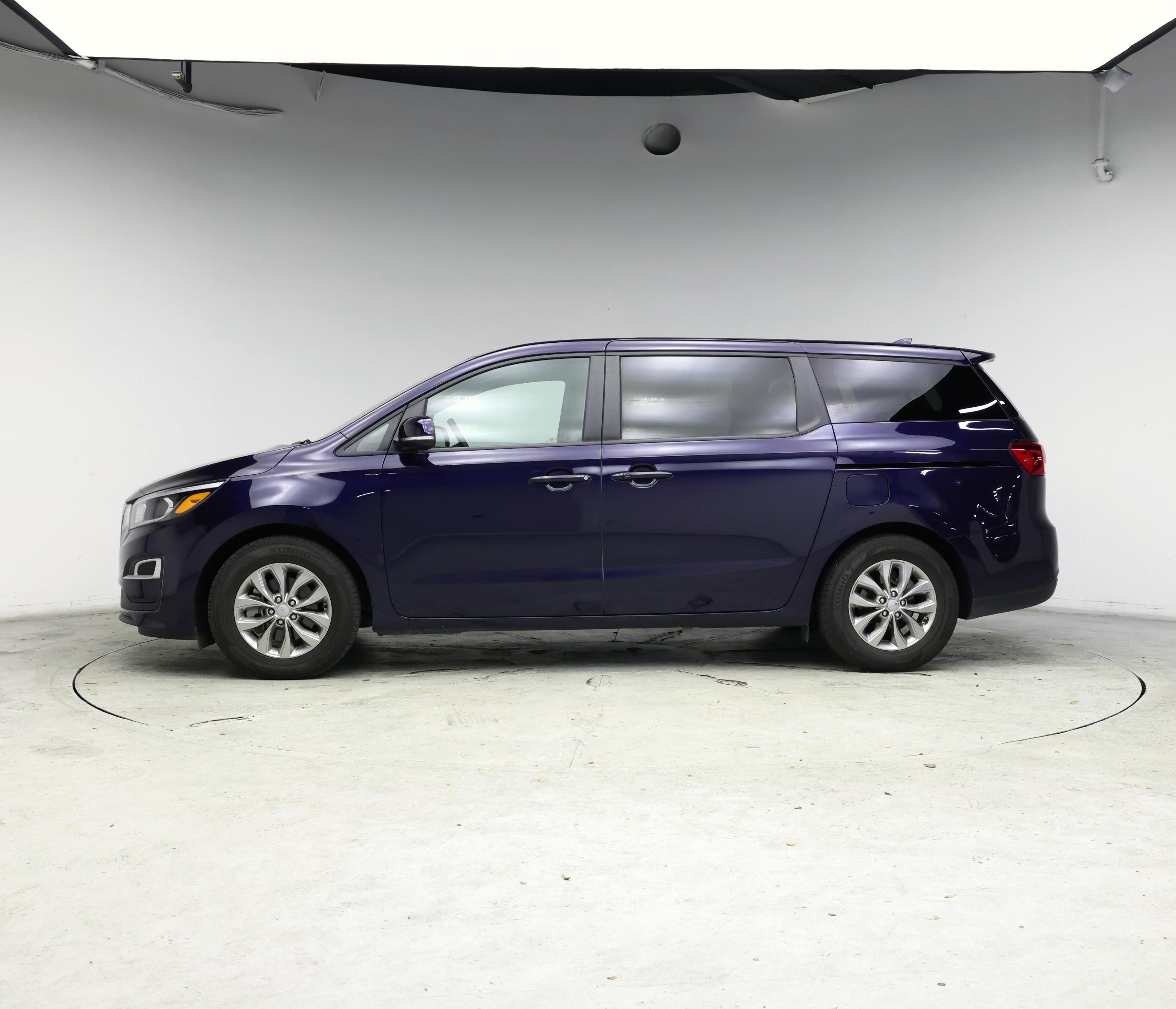 Thumbnail: 2020 Kia Sedona - 3