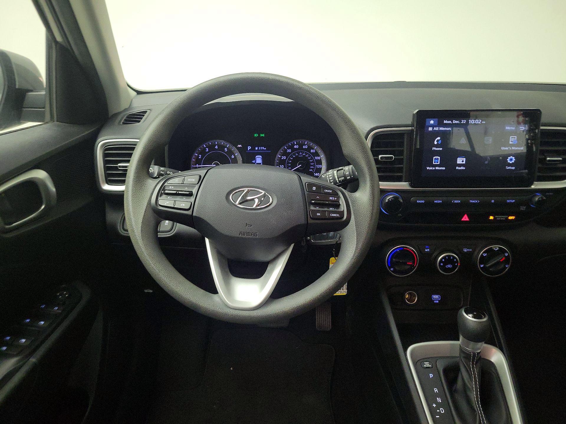 Thumbnail: 2020 Hyundai Venue - 10