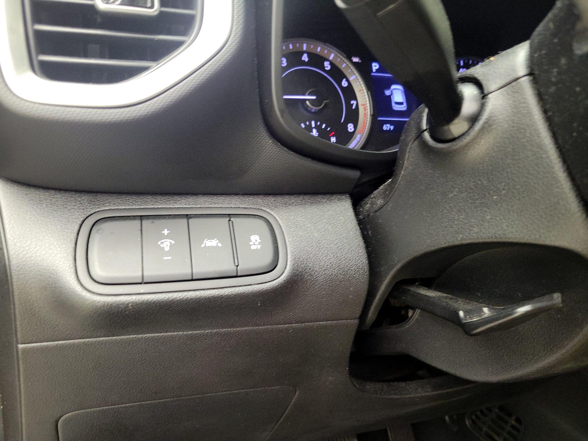 Thumbnail: 2020 Hyundai Venue - 13