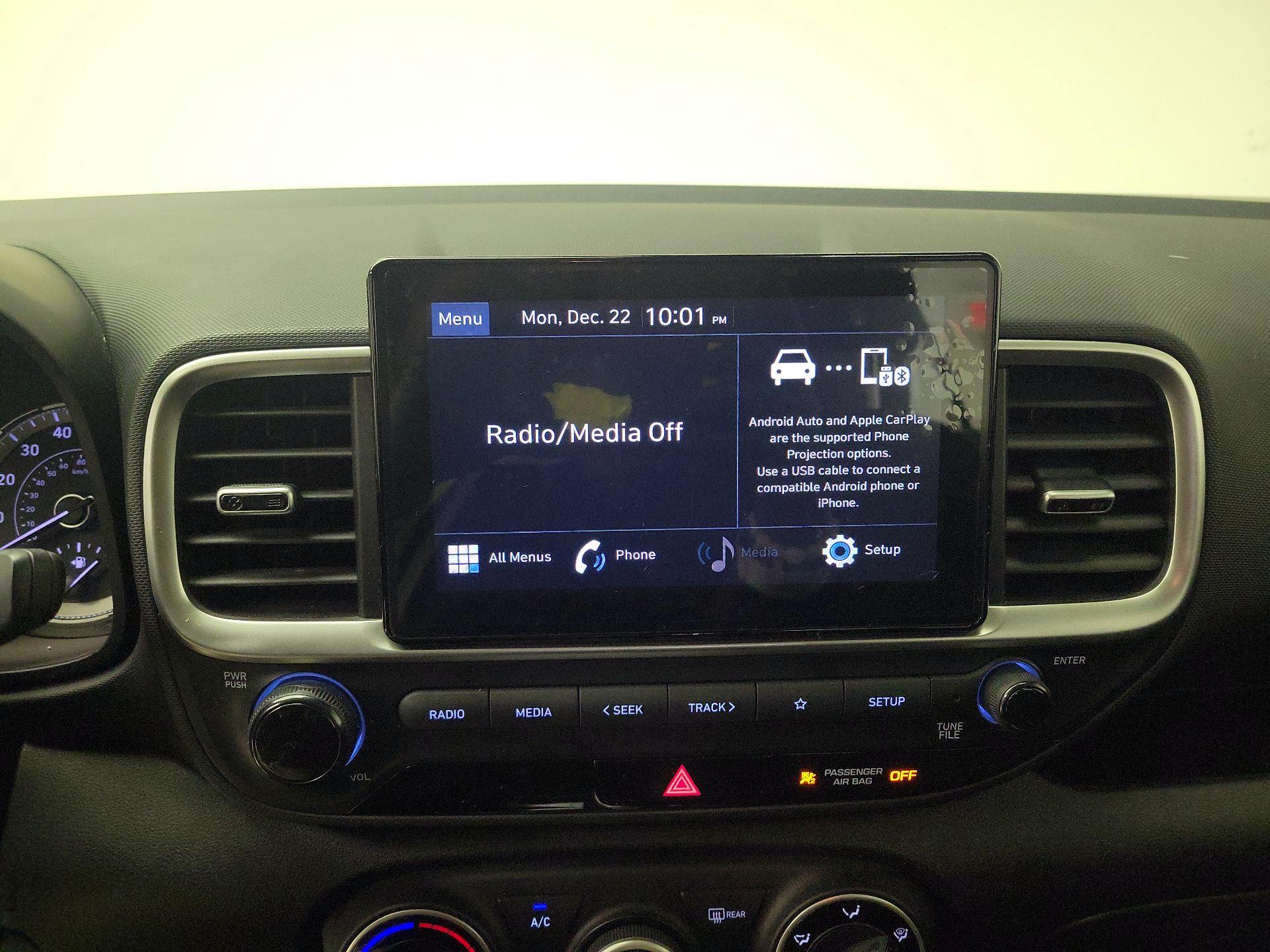 Thumbnail: 2020 Hyundai Venue - 15