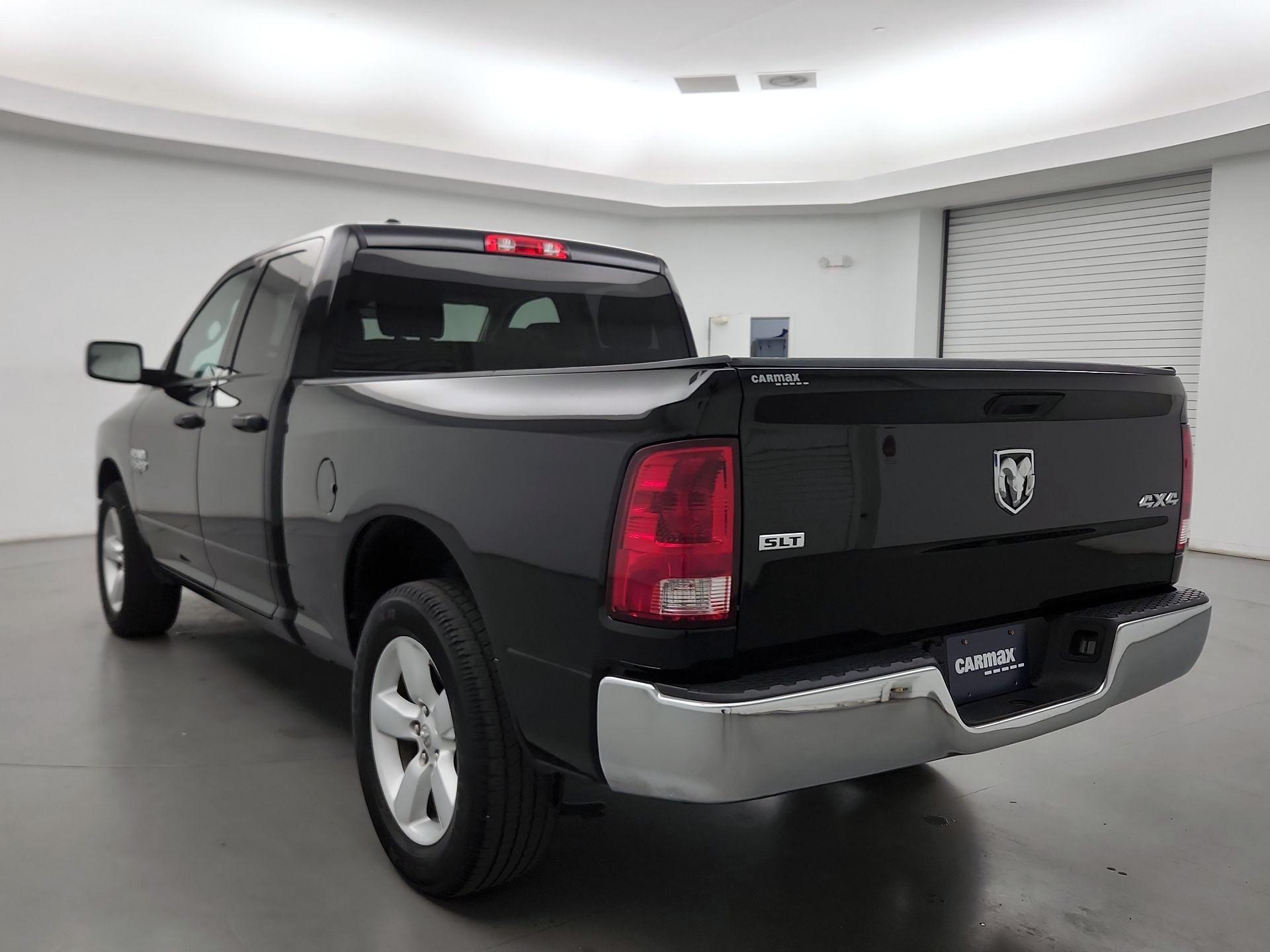 Thumbnail: 2024 RAM 1500 Classic - 7