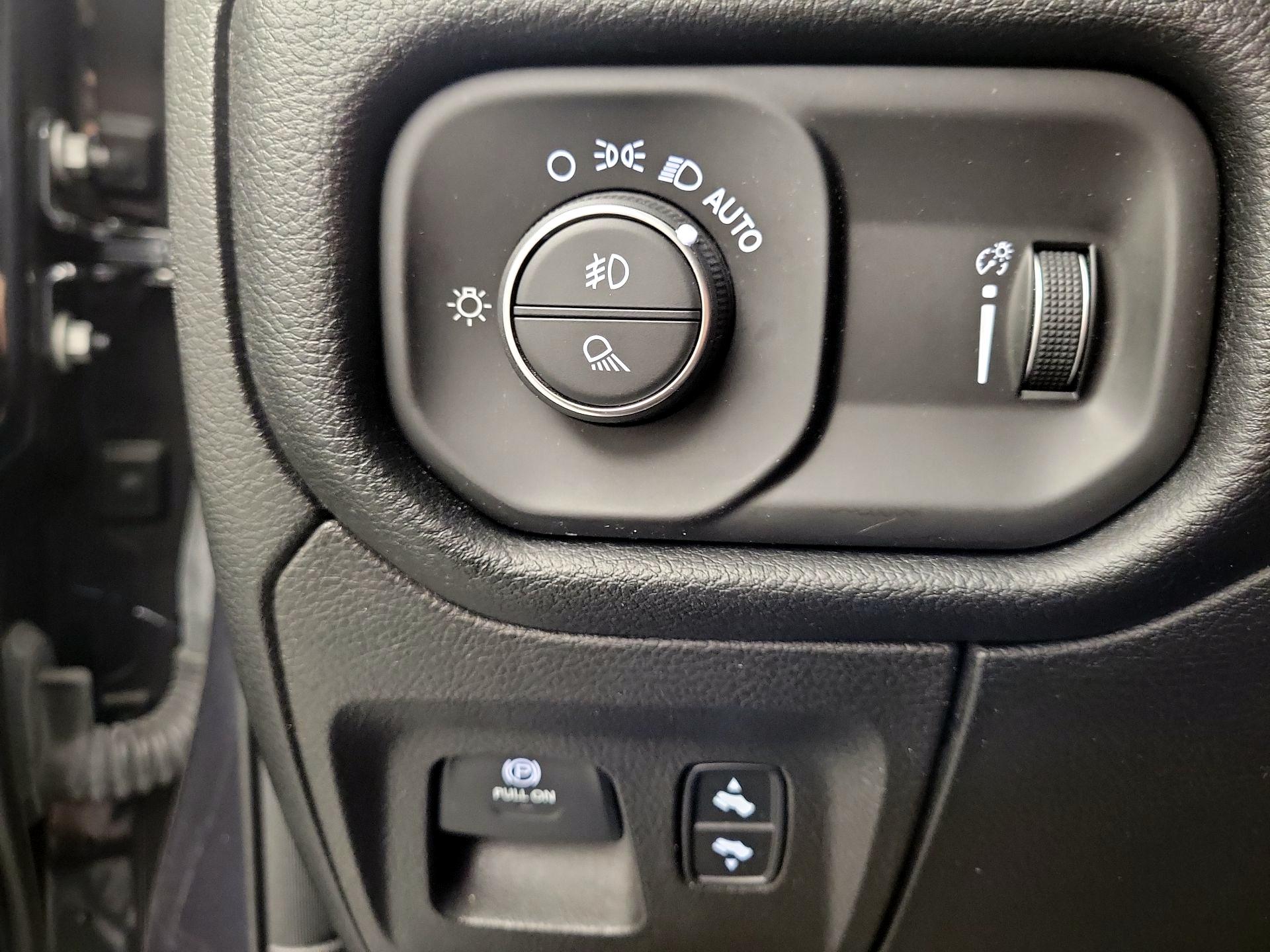 Thumbnail: 2021 RAM 1500 - 11