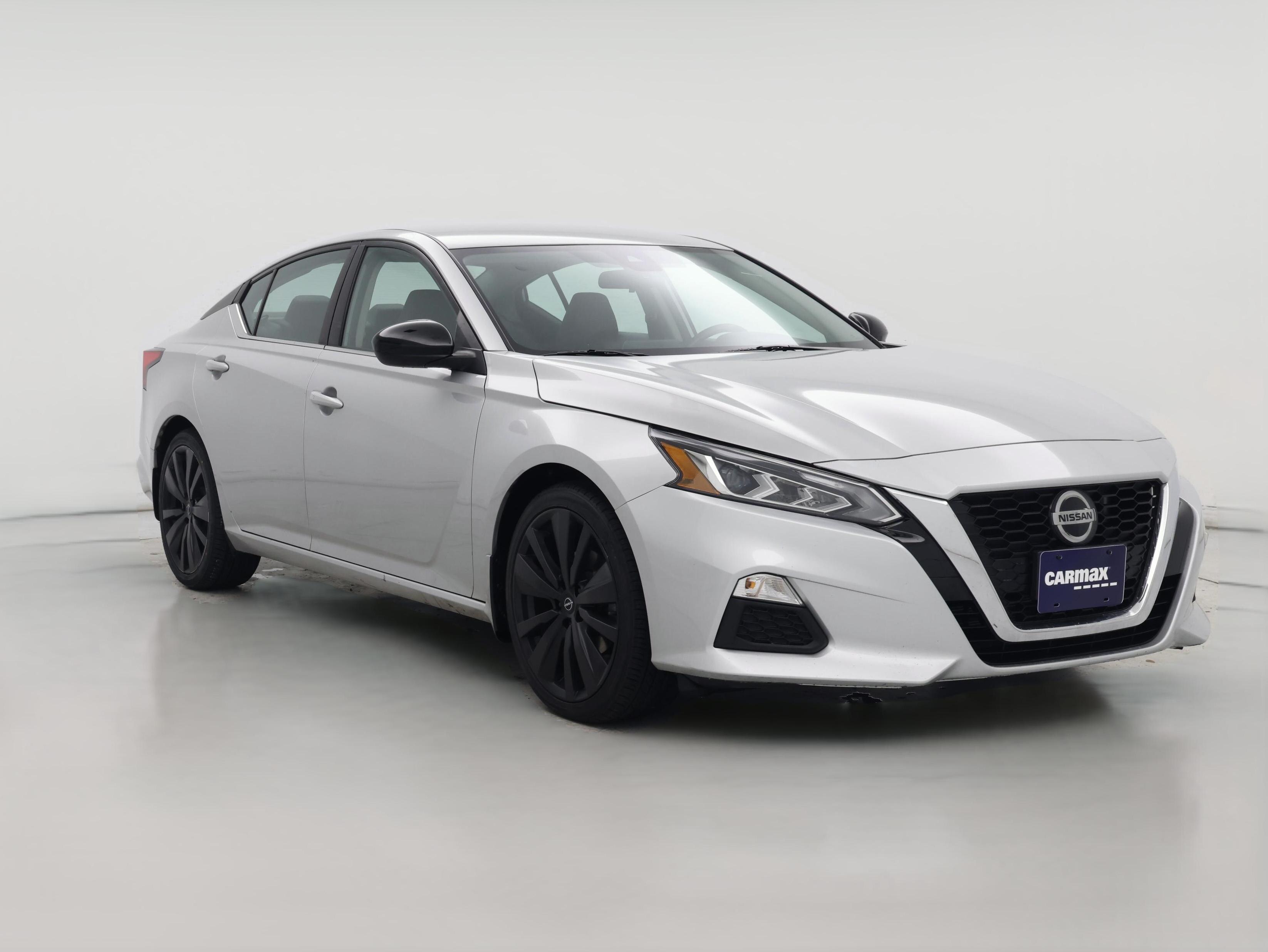 Thumbnail: 2022 Nissan Altima - 1