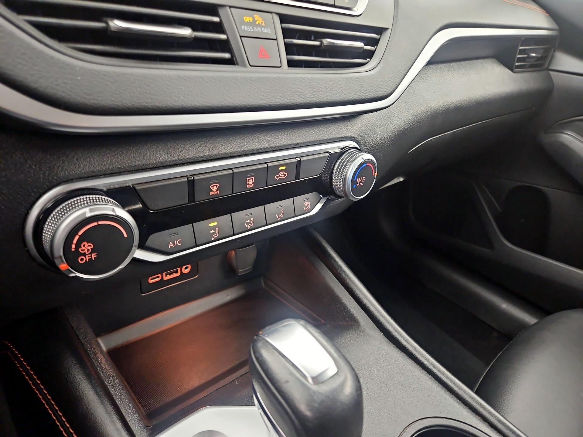 Thumbnail: 2022 Nissan Altima - 16