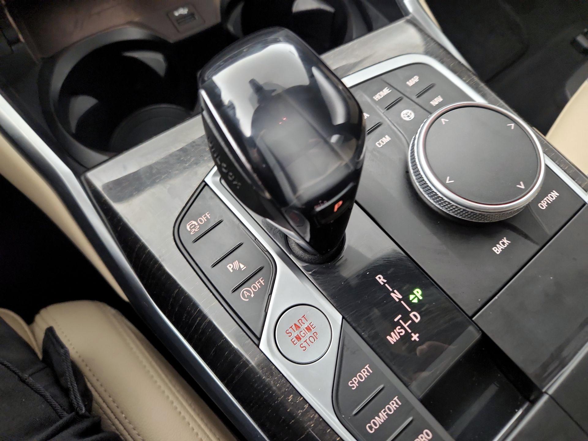 Thumbnail: 2021 BMW 3 Series - 16