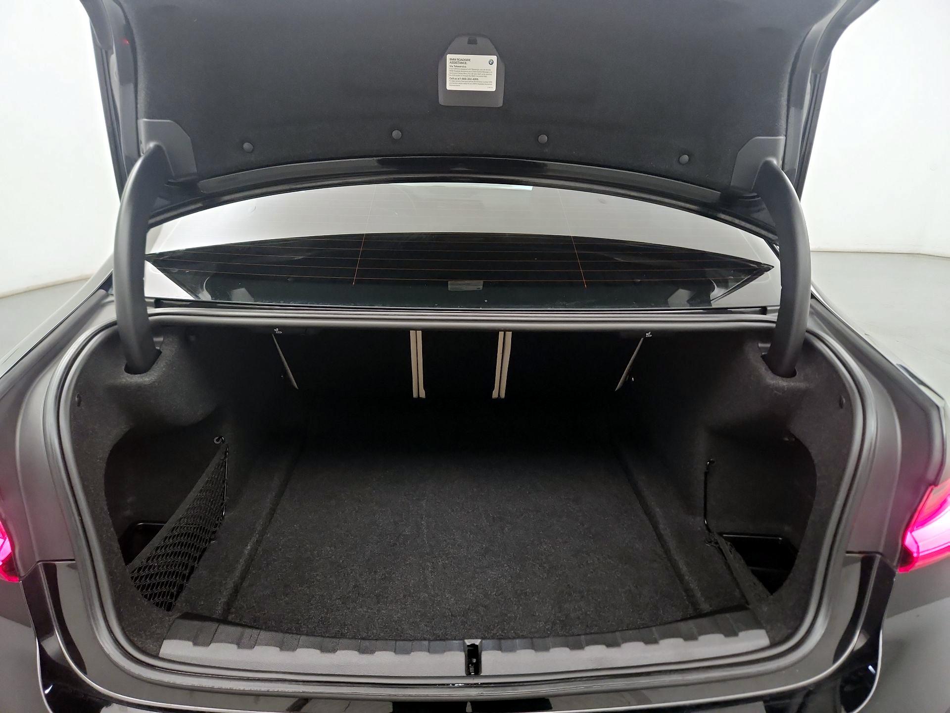 Thumbnail: 2021 BMW 3 Series - 20