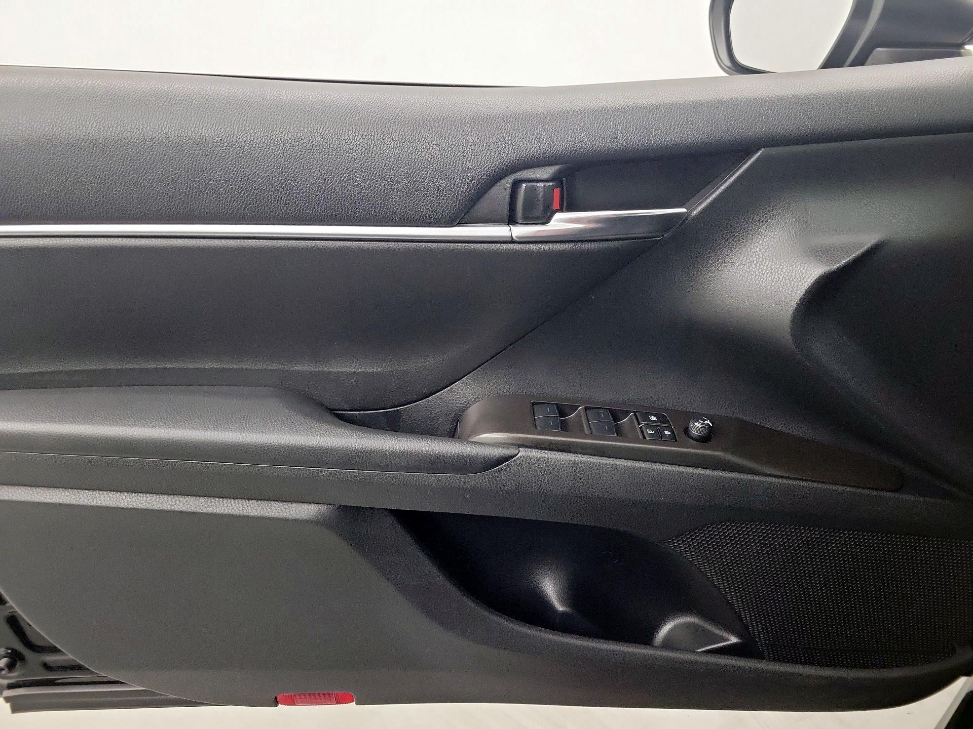 Thumbnail: 2024 Toyota Camry - 10