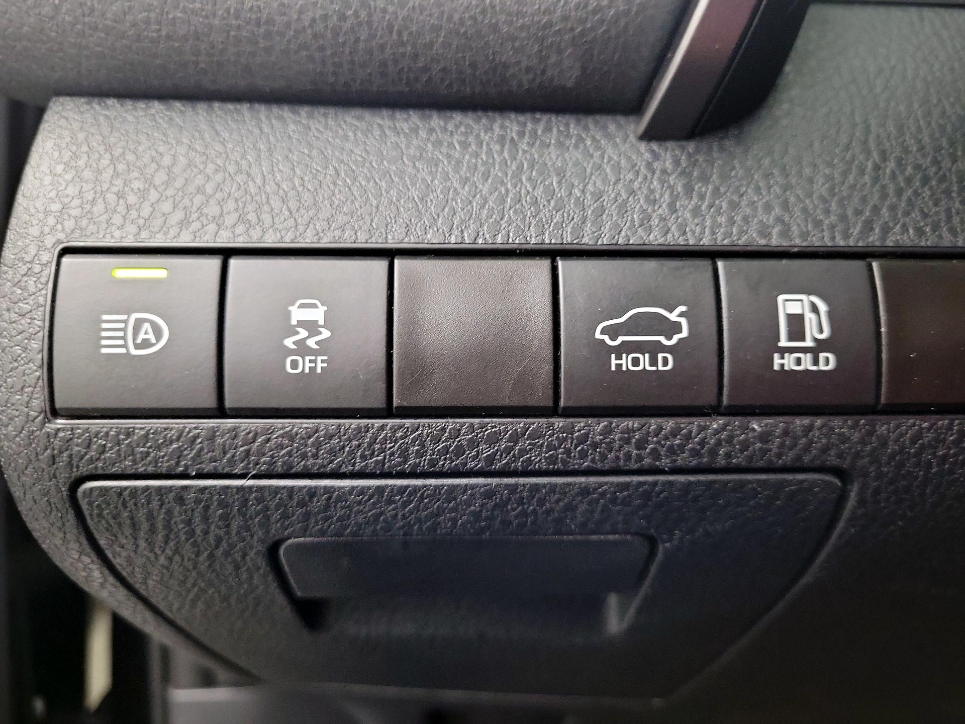 Thumbnail: 2024 Toyota Camry - 11