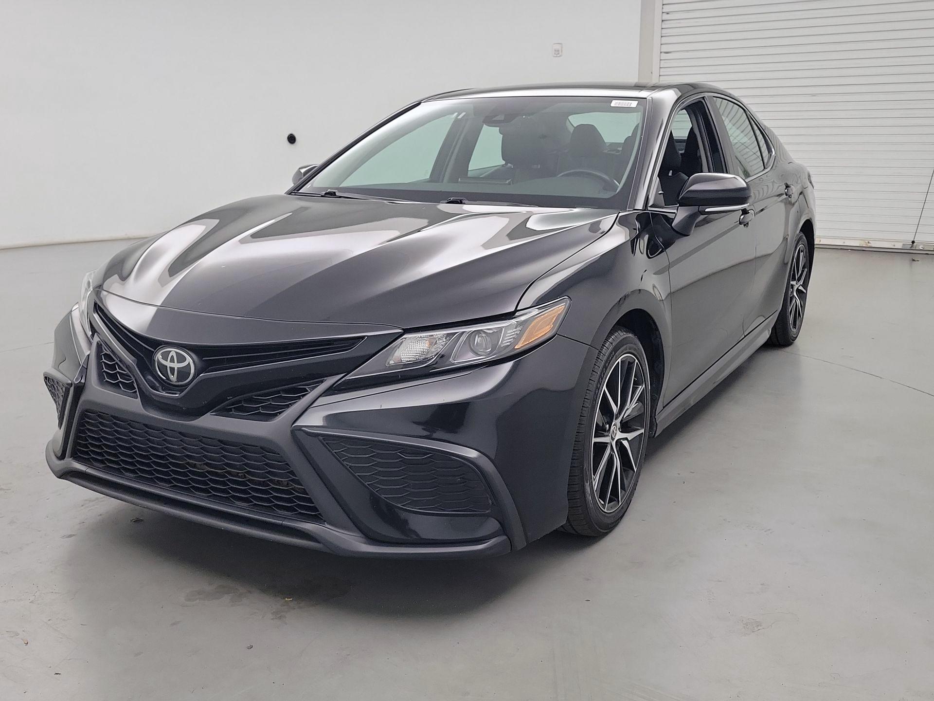 Thumbnail: 2024 Toyota Camry - 3