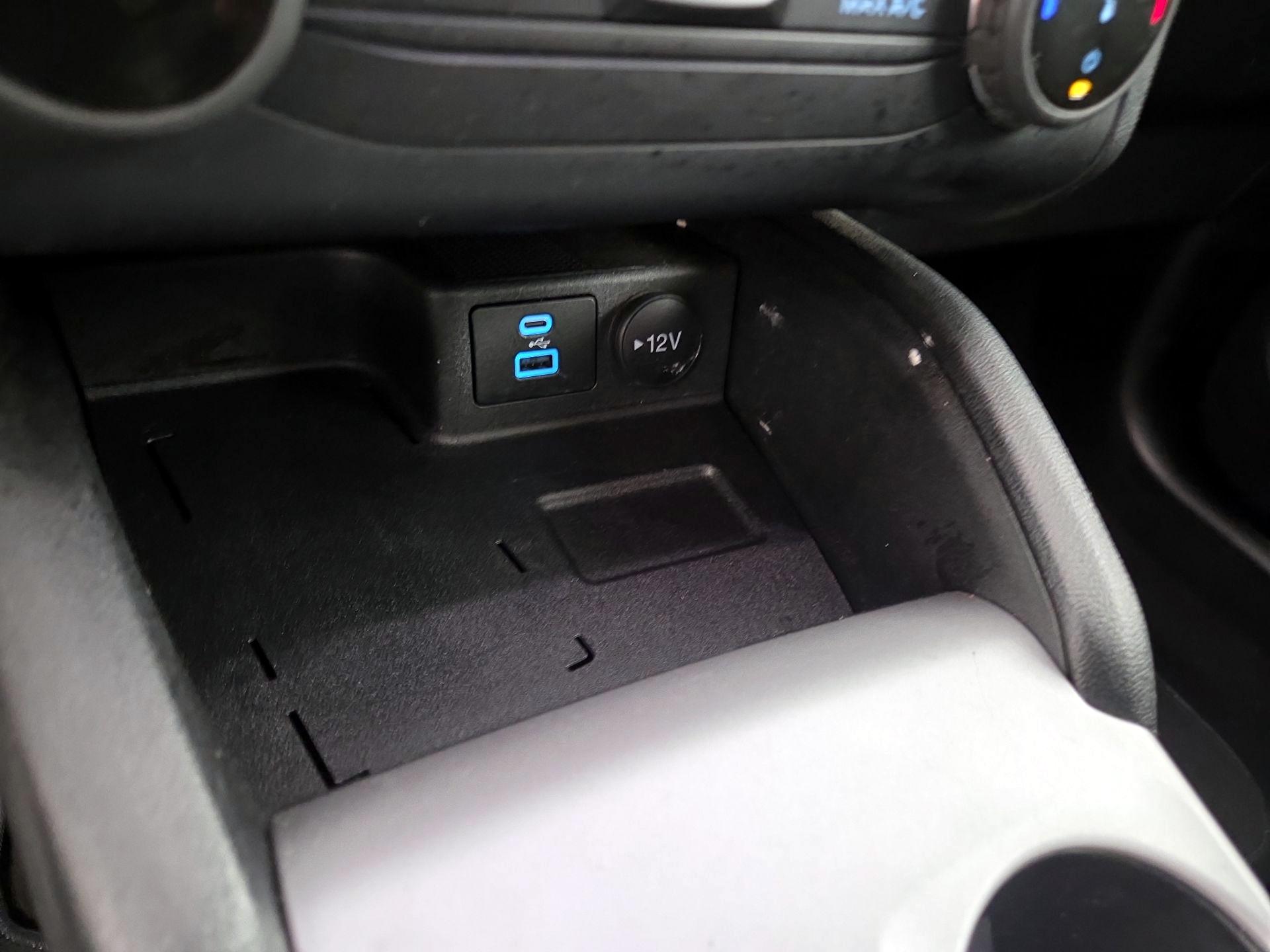 Thumbnail: 2022 Ford Bronco Sport - 18