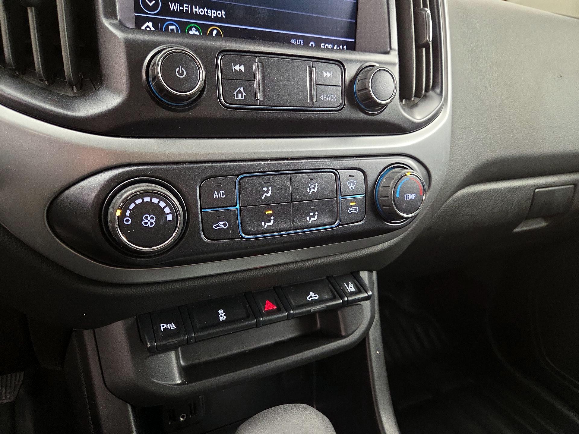 Thumbnail: 2022 Chevrolet Colorado - 16