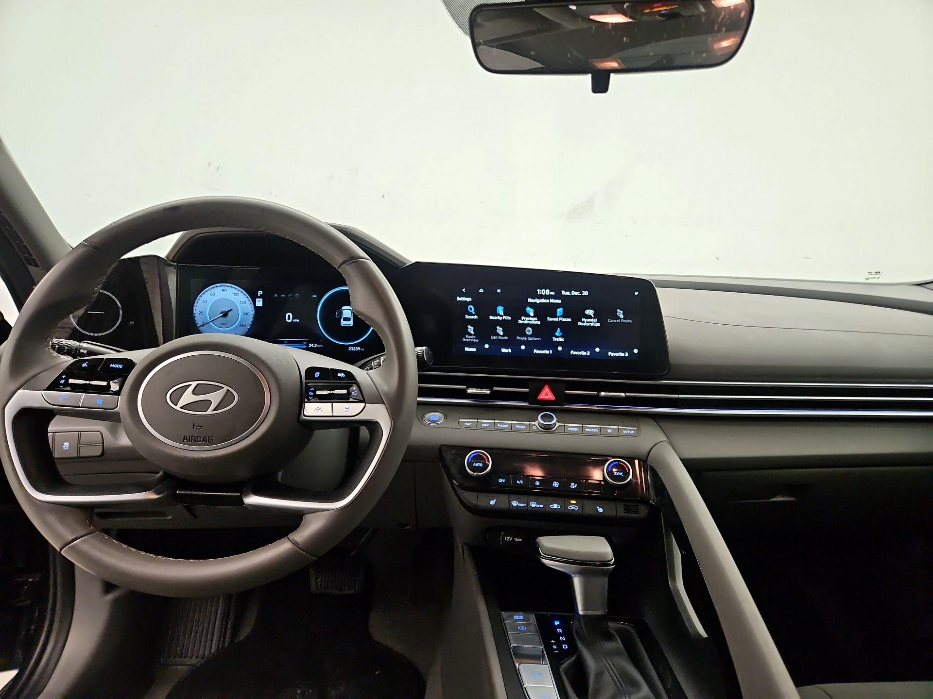 Thumbnail: 2025 Hyundai Elantra - 9