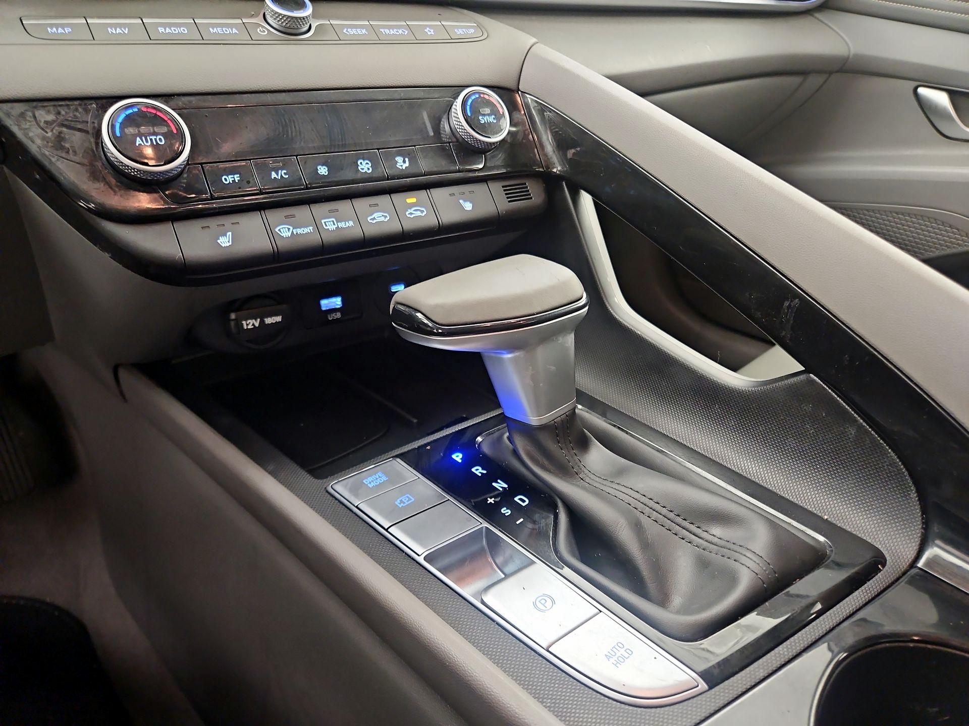 Thumbnail: 2025 Hyundai Elantra - 18