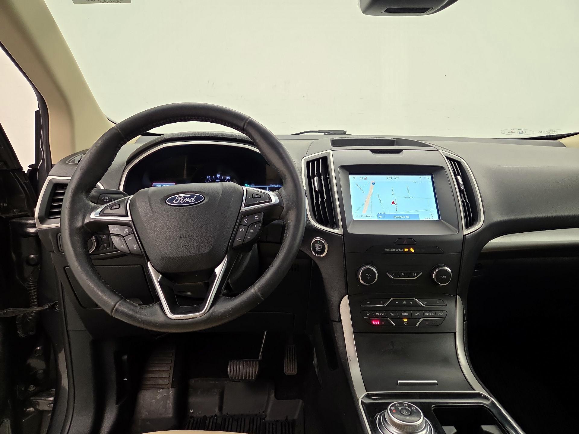 Thumbnail: 2020 Ford Edge - 9