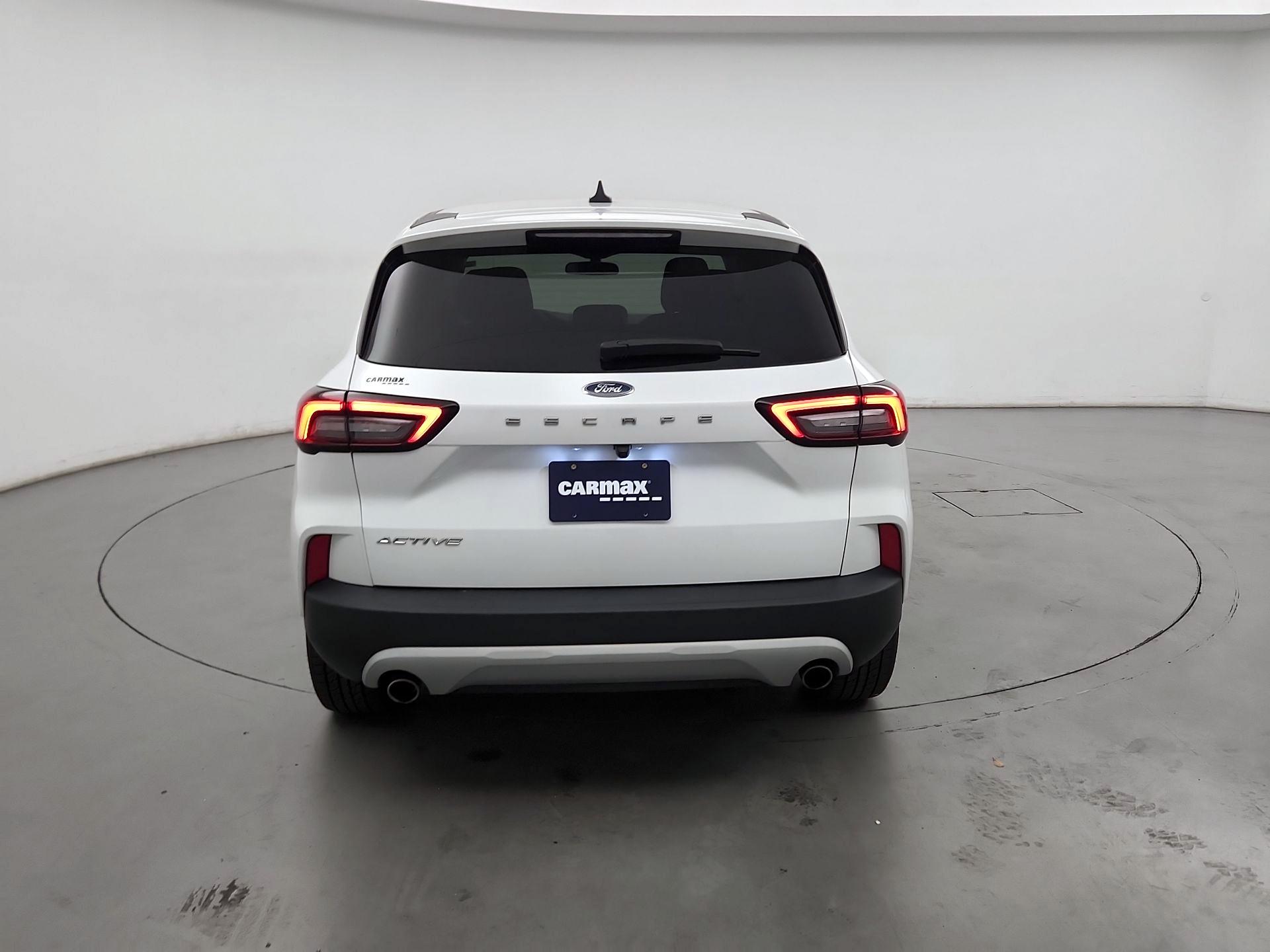 Thumbnail: 2023 Ford Escape - 6