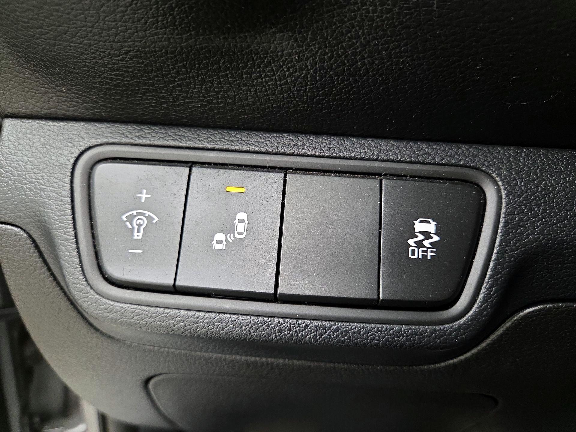 Thumbnail: 2024 Kia Forte - 13