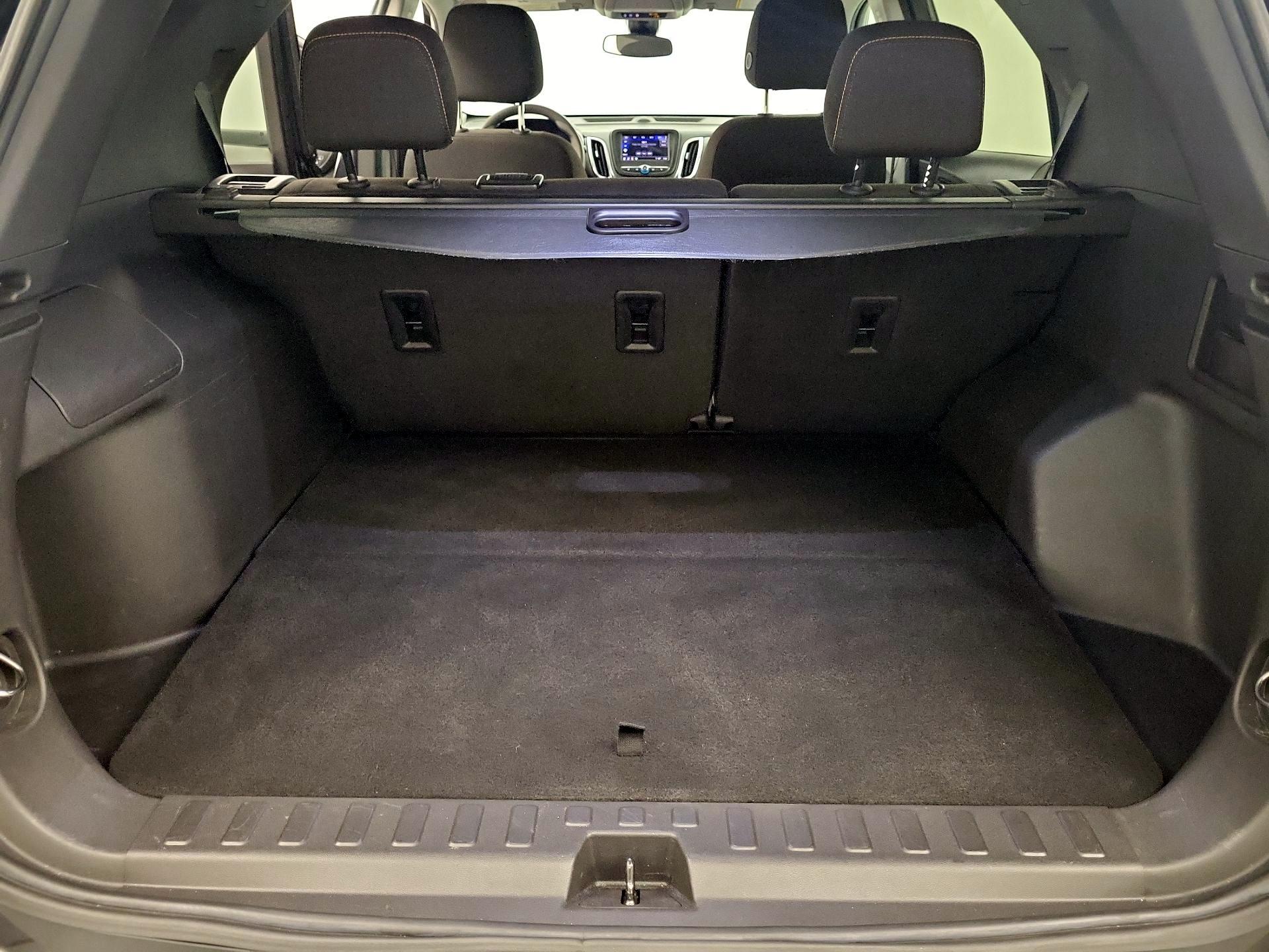 Thumbnail: 2023 Chevrolet Equinox - 18