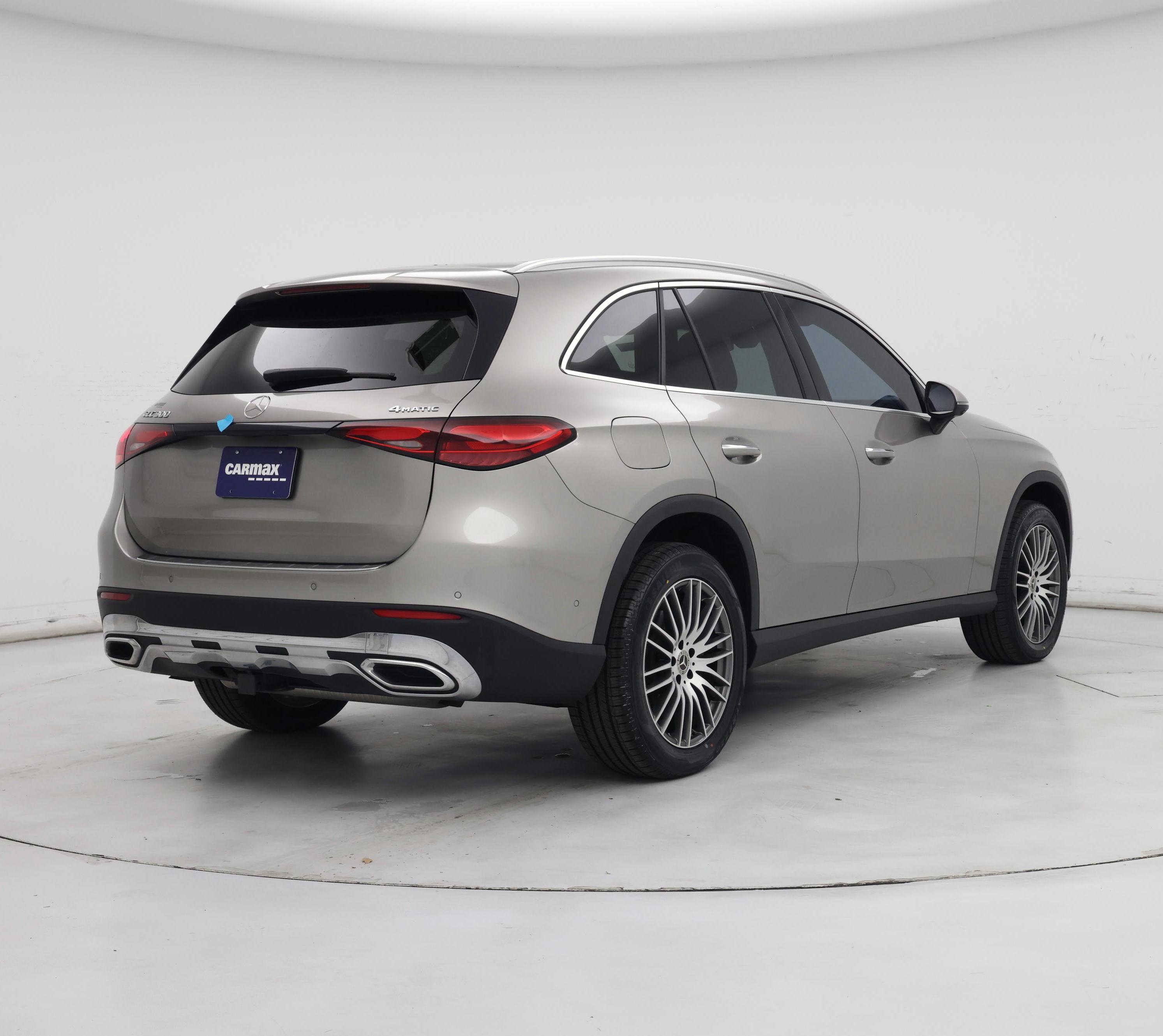 Thumbnail: 2023 Mercedes-Benz GLC - 8