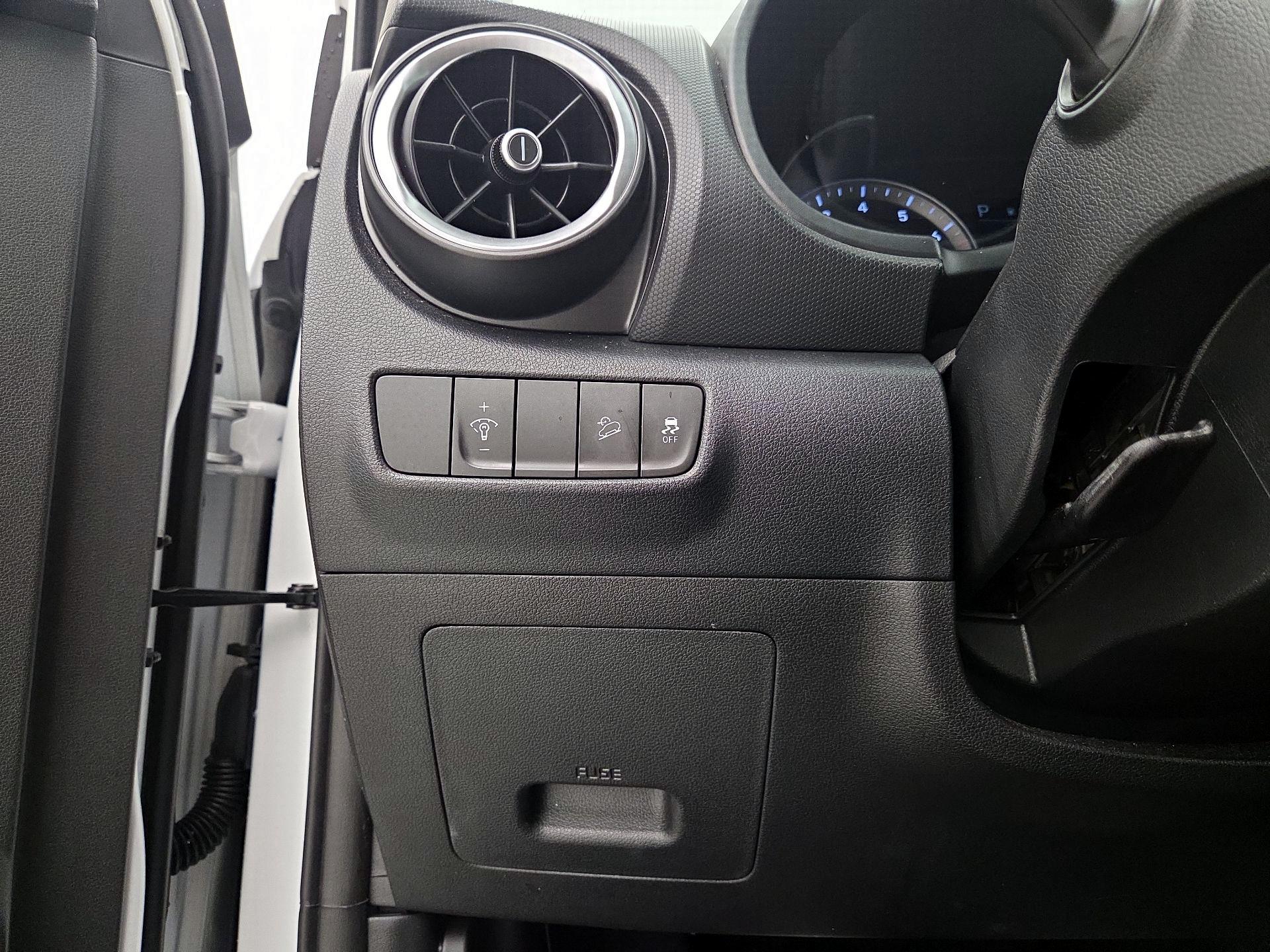 Thumbnail: 2023 Hyundai Kona - 13