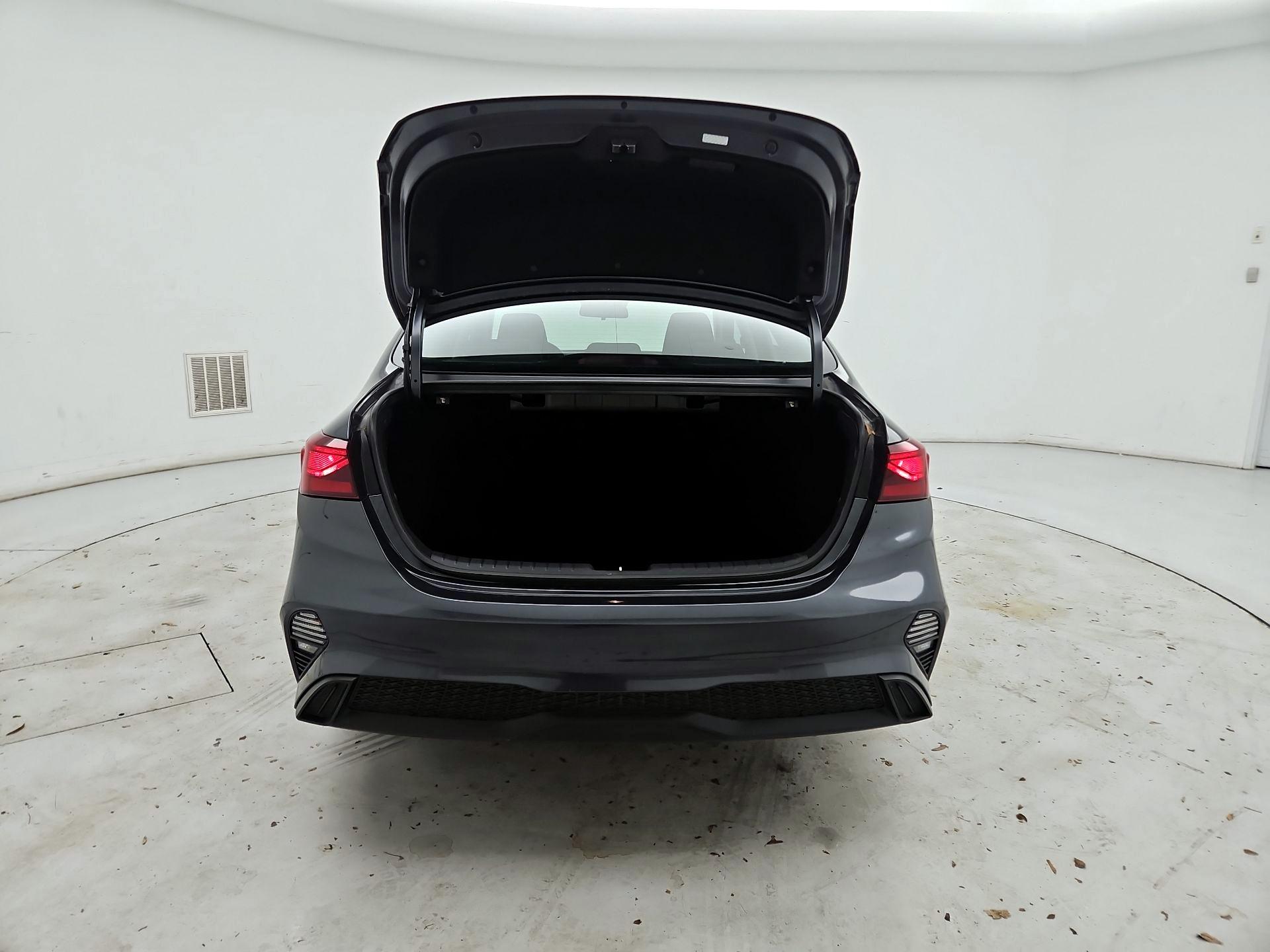 Thumbnail: 2024 Kia Forte - 20