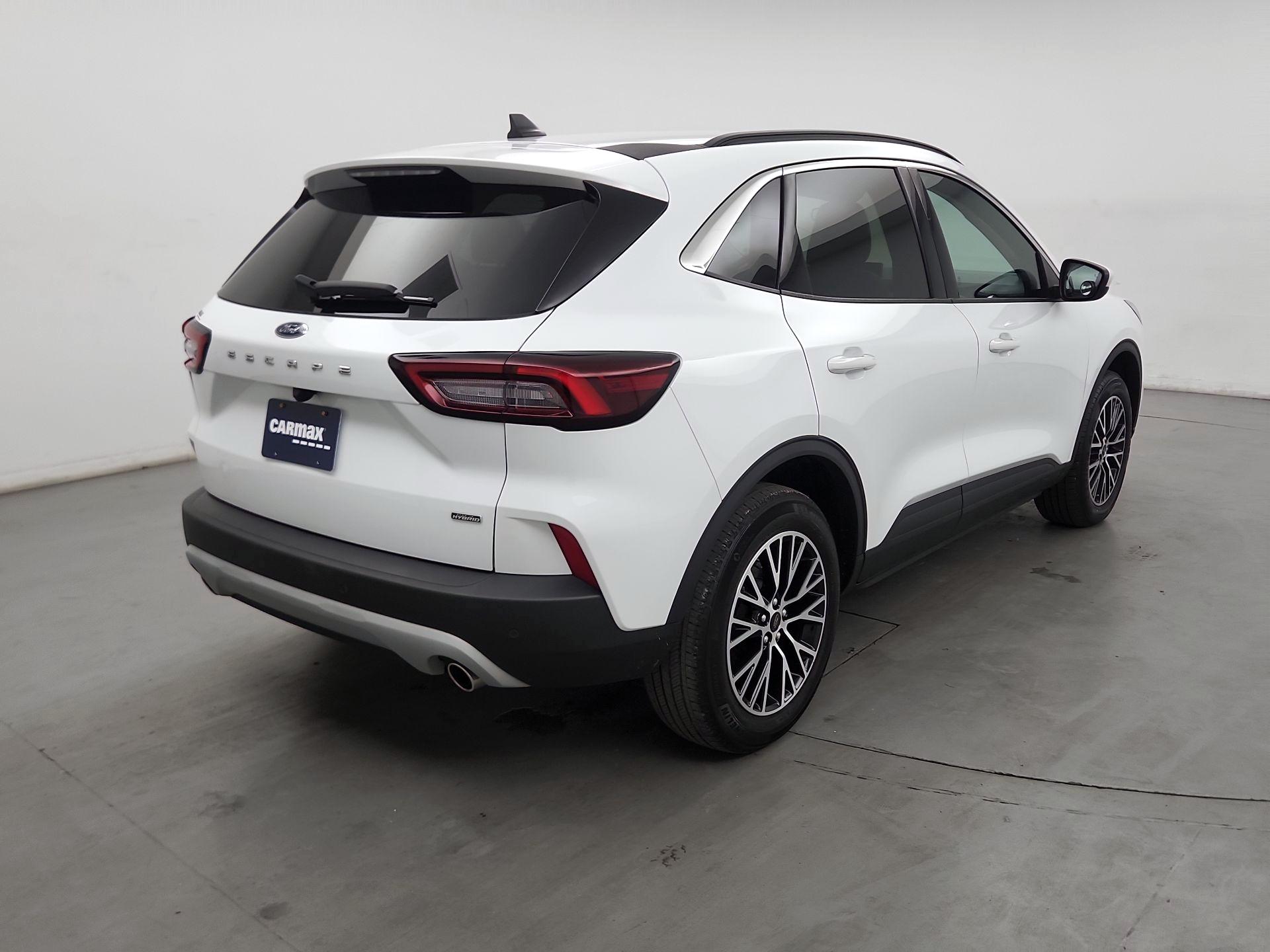 Thumbnail: 2023 Ford Escape - 5