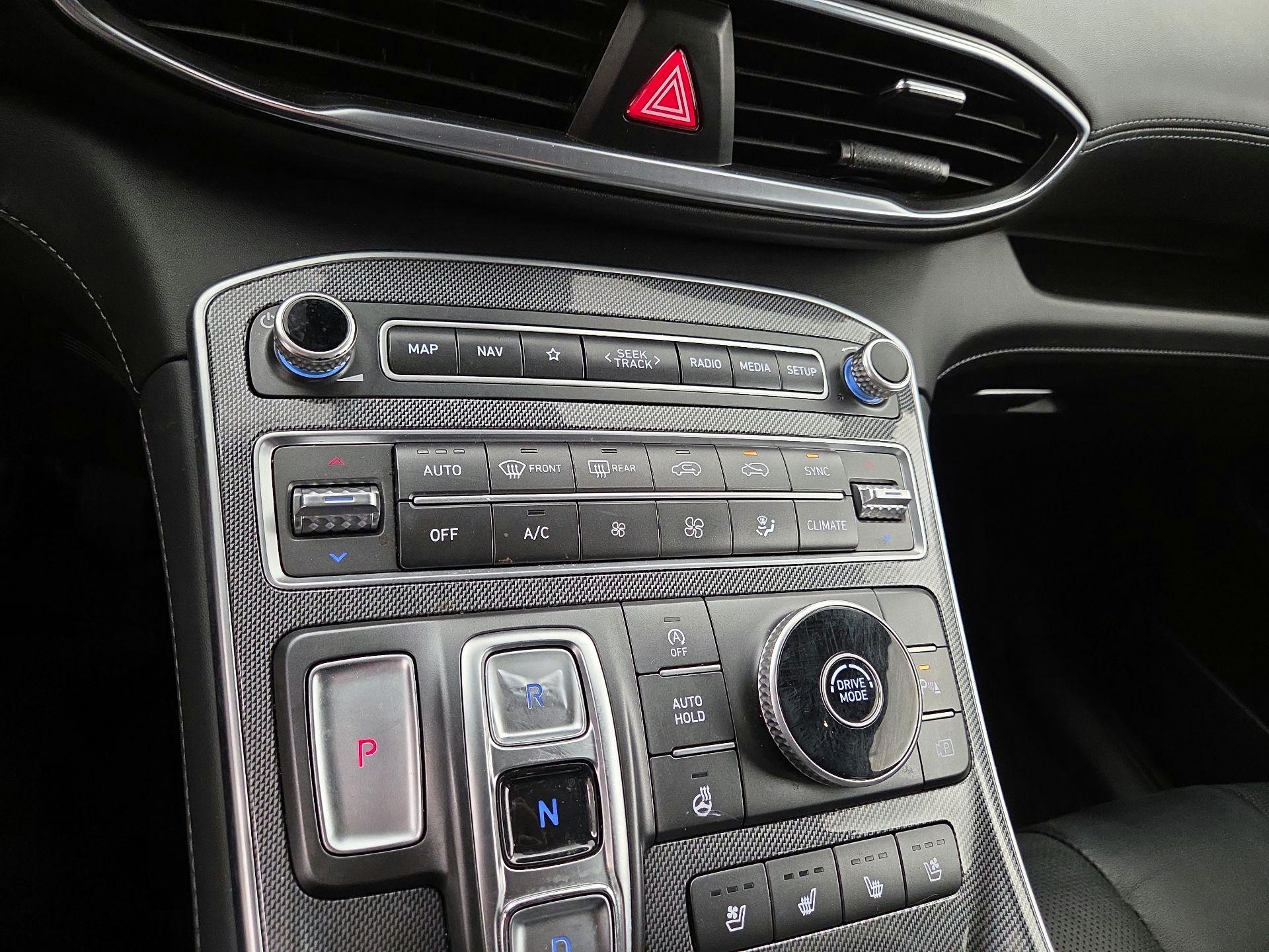 Thumbnail: 2023 Hyundai Santa Fe - 17