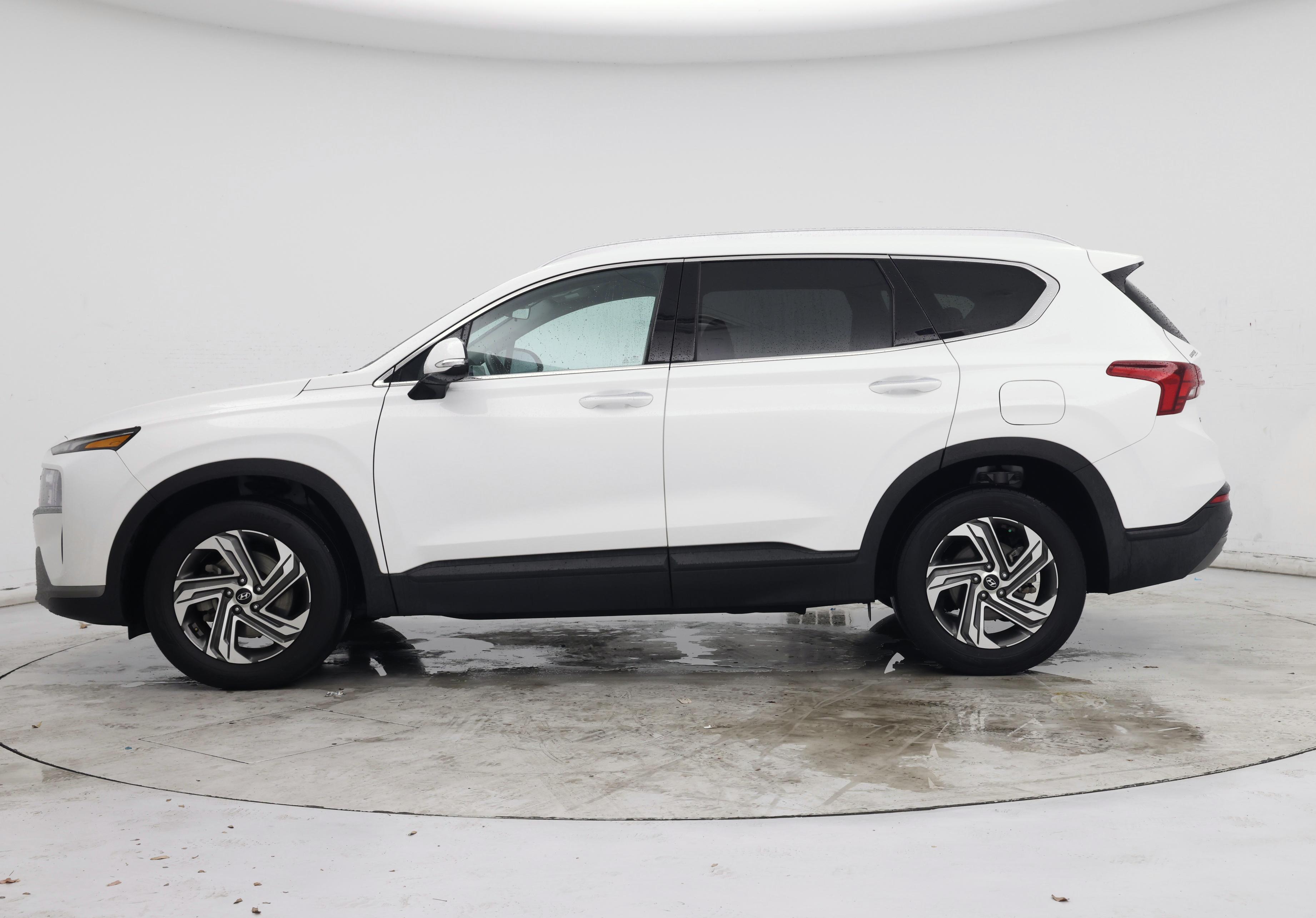 Thumbnail: 2023 Hyundai Santa Fe - 3