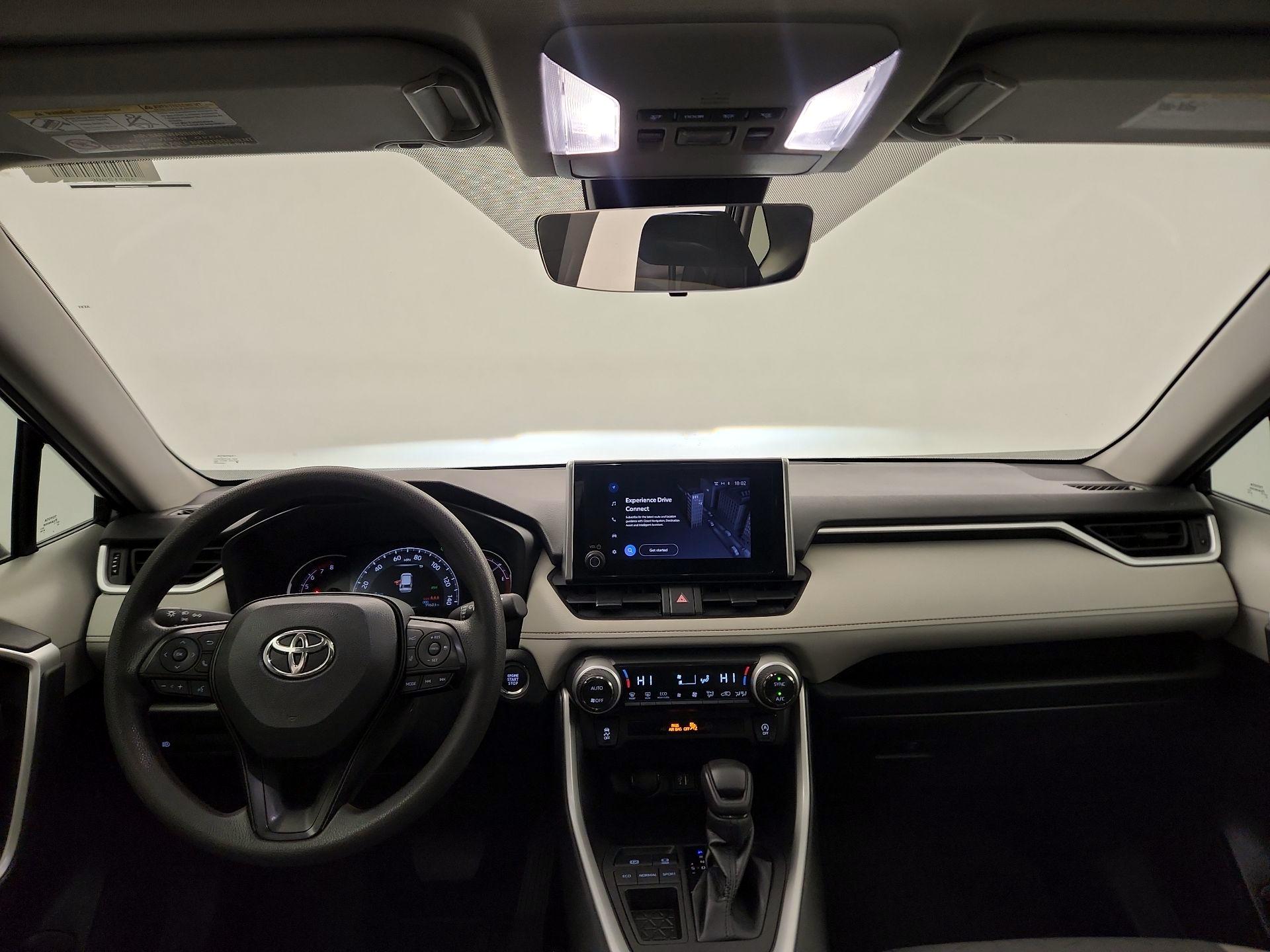 Thumbnail: 2023 Toyota RAV4 - 8