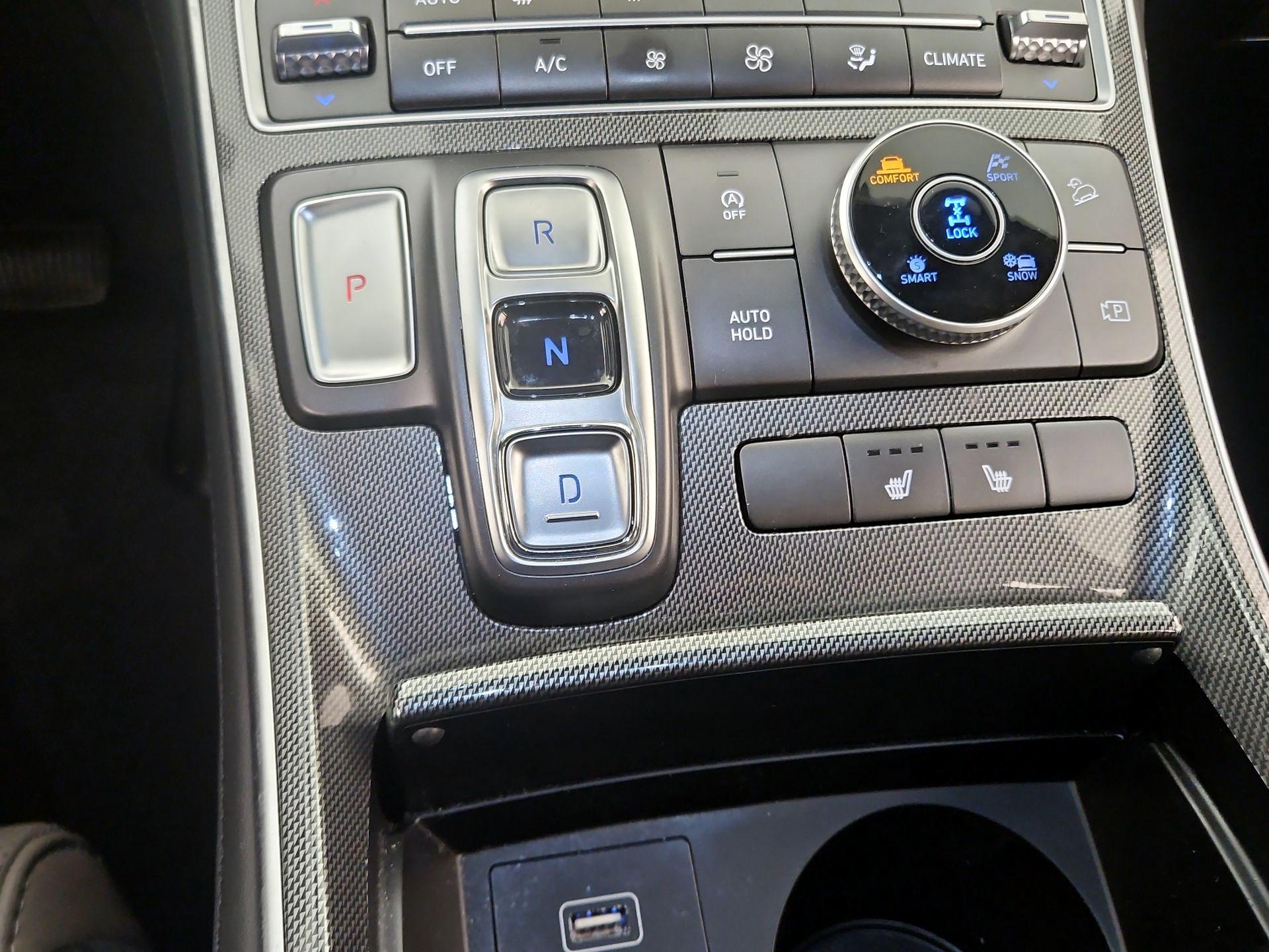 Thumbnail: 2023 Hyundai Santa Fe - 17