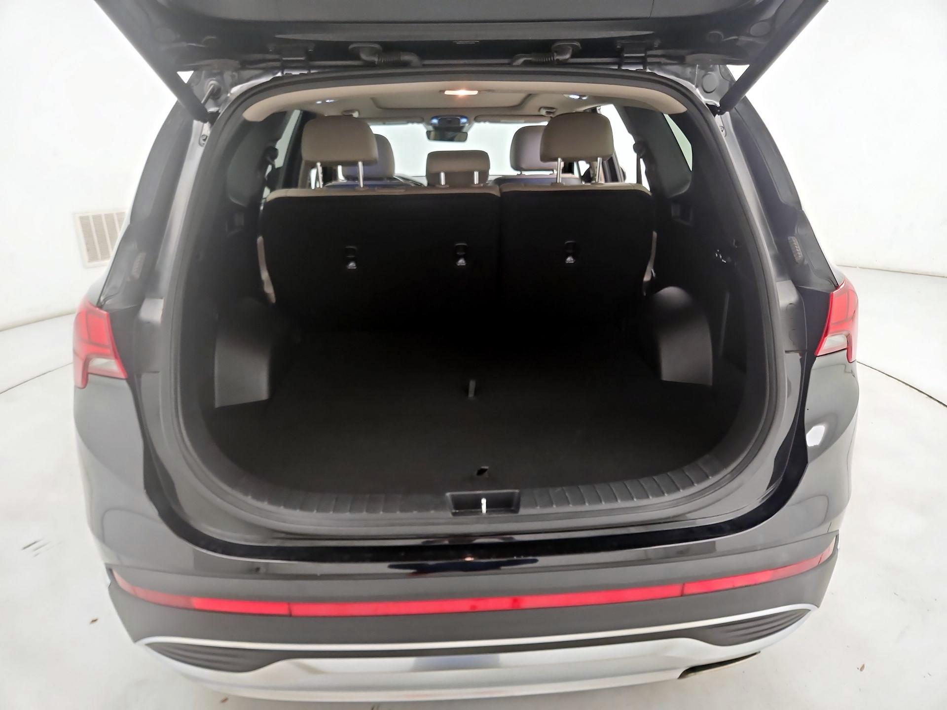 Thumbnail: 2023 Hyundai Santa Fe - 20