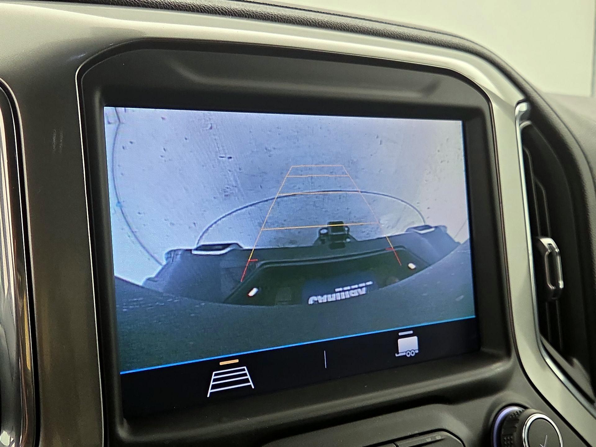 Thumbnail: 2021 Chevrolet Silverado 1500 - 14