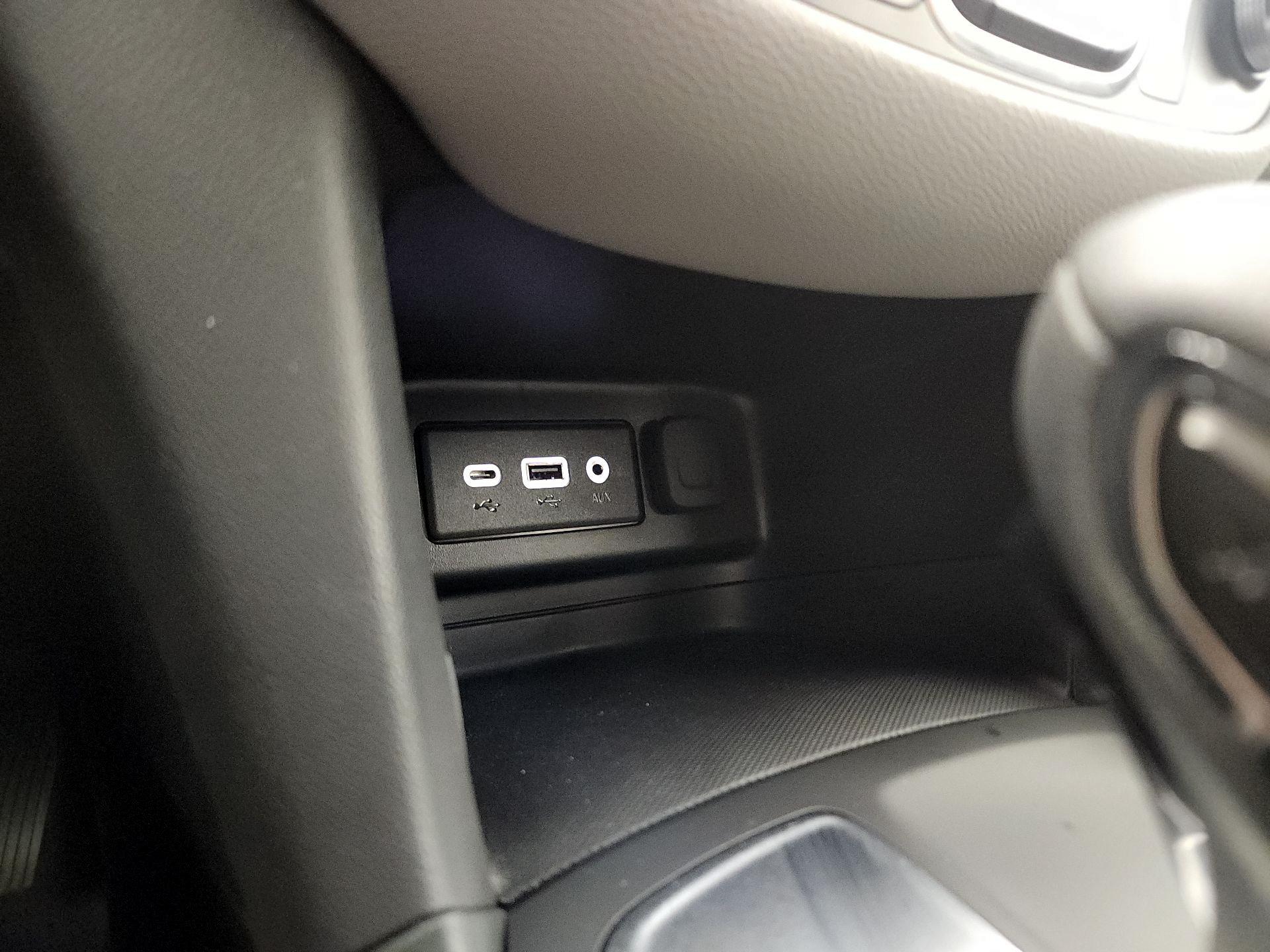 Thumbnail: 2024 Chevrolet Equinox - 16