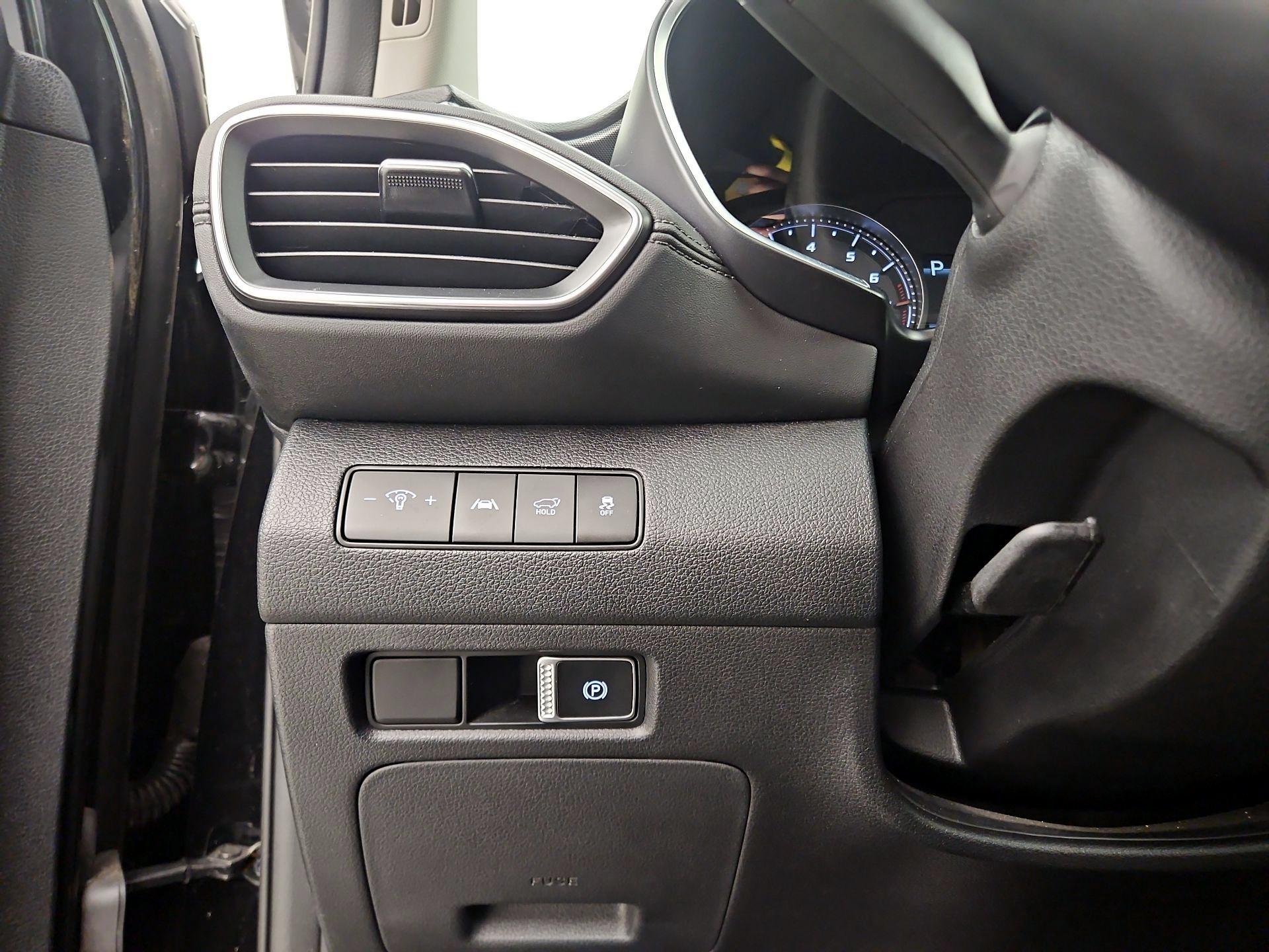 Thumbnail: 2023 Hyundai Santa Fe - 13