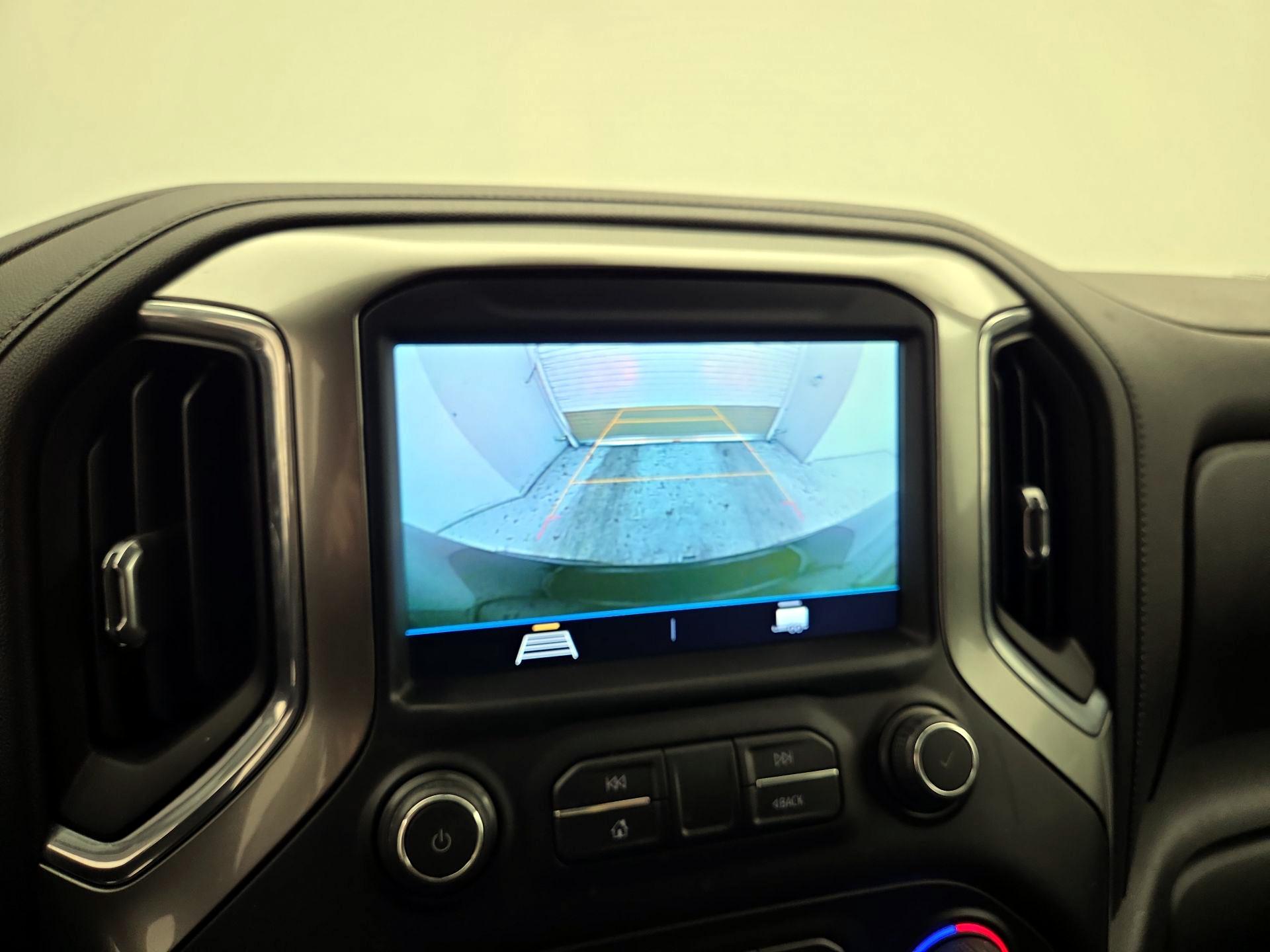 Thumbnail: 2021 Chevrolet Silverado 1500 - 13