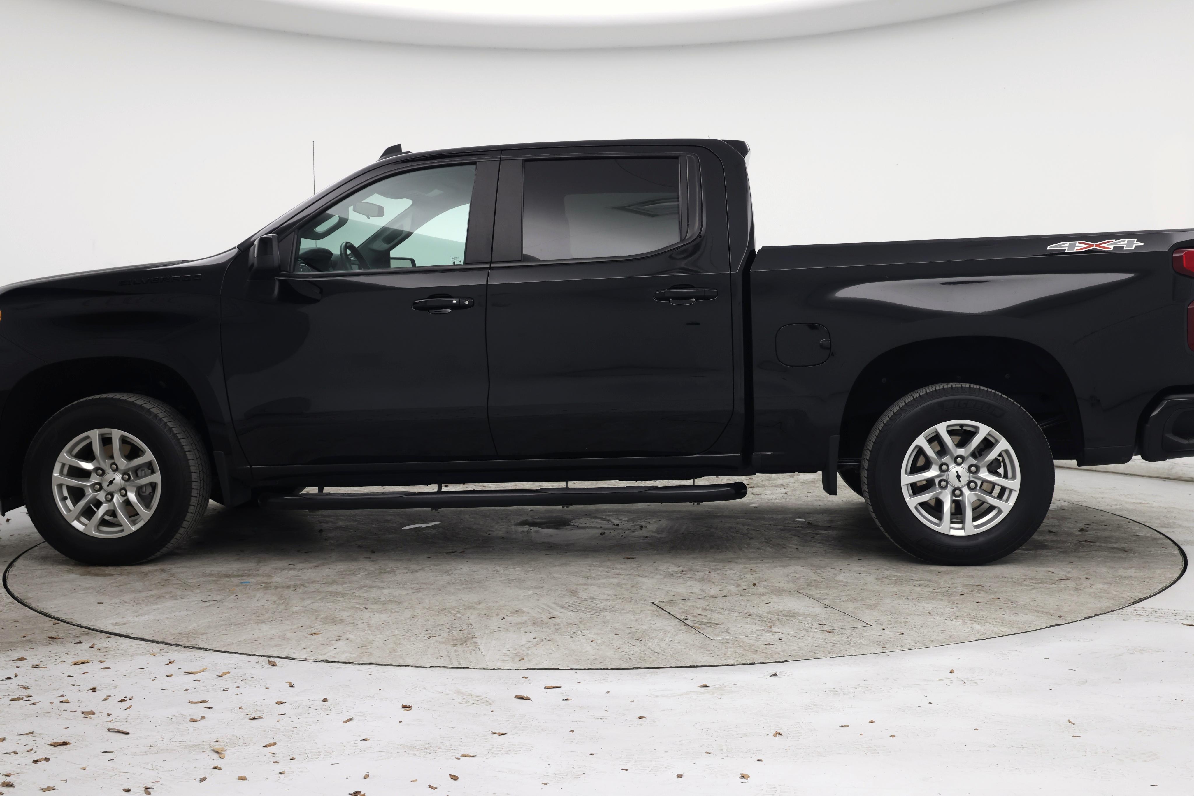 Thumbnail: 2021 Chevrolet Silverado 1500 - 3