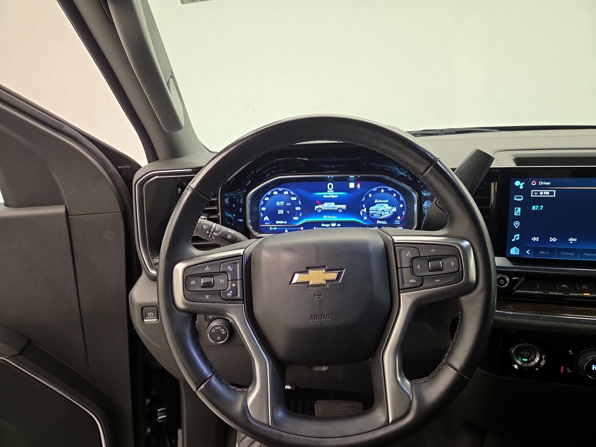 Thumbnail: 2023 Chevrolet Silverado 1500 - 10