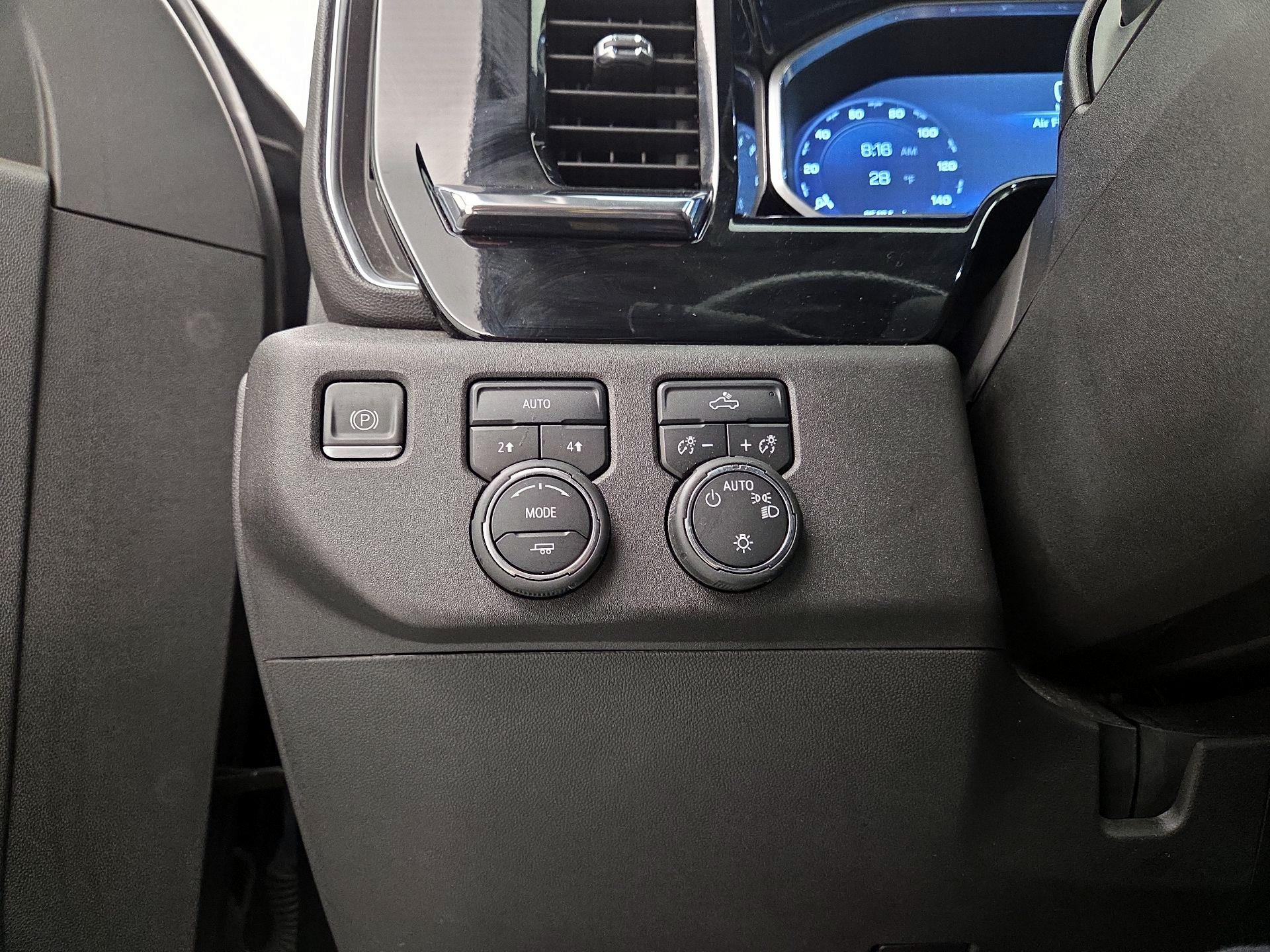 Thumbnail: 2023 Chevrolet Silverado 1500 - 13