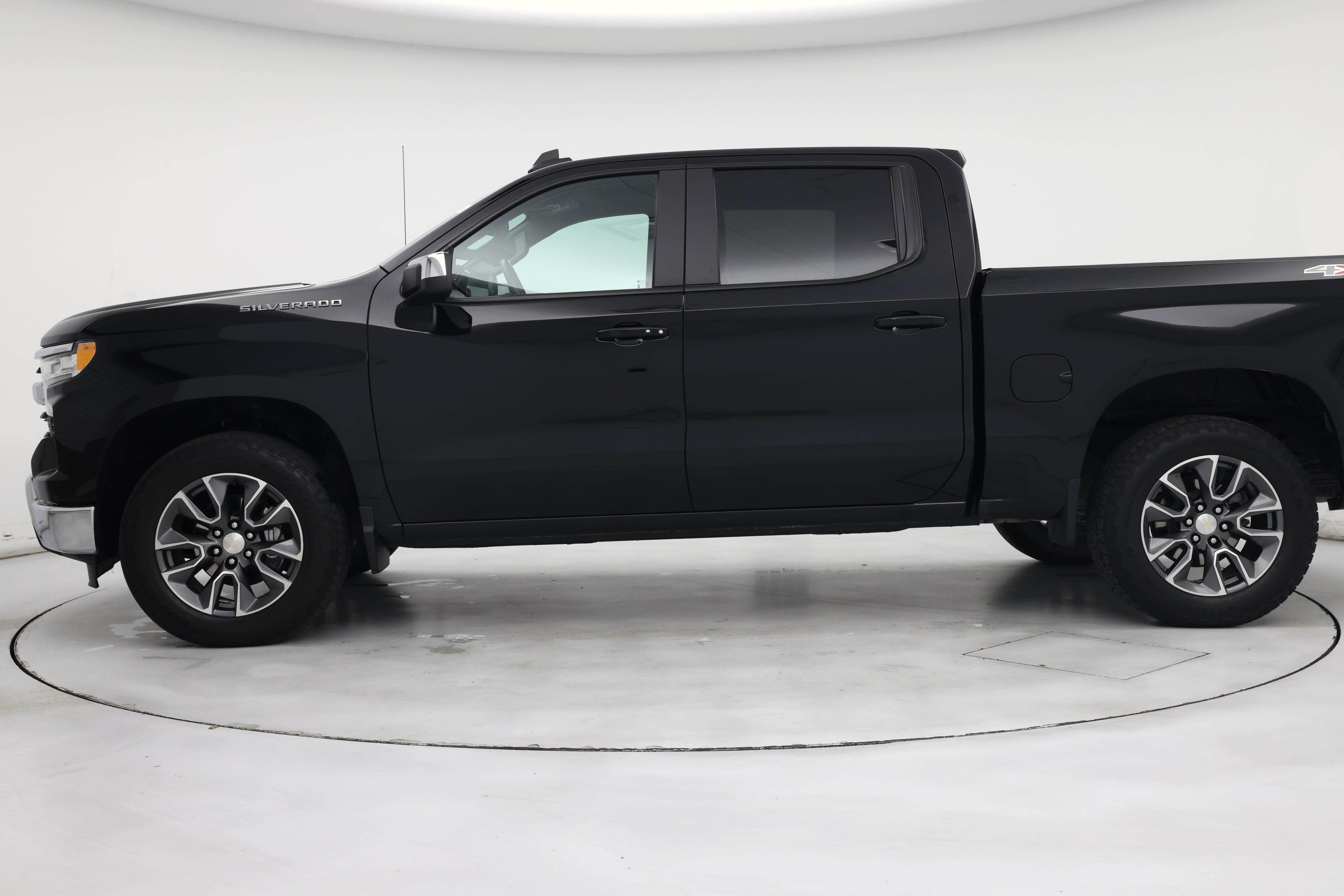 Thumbnail: 2023 Chevrolet Silverado 1500 - 3