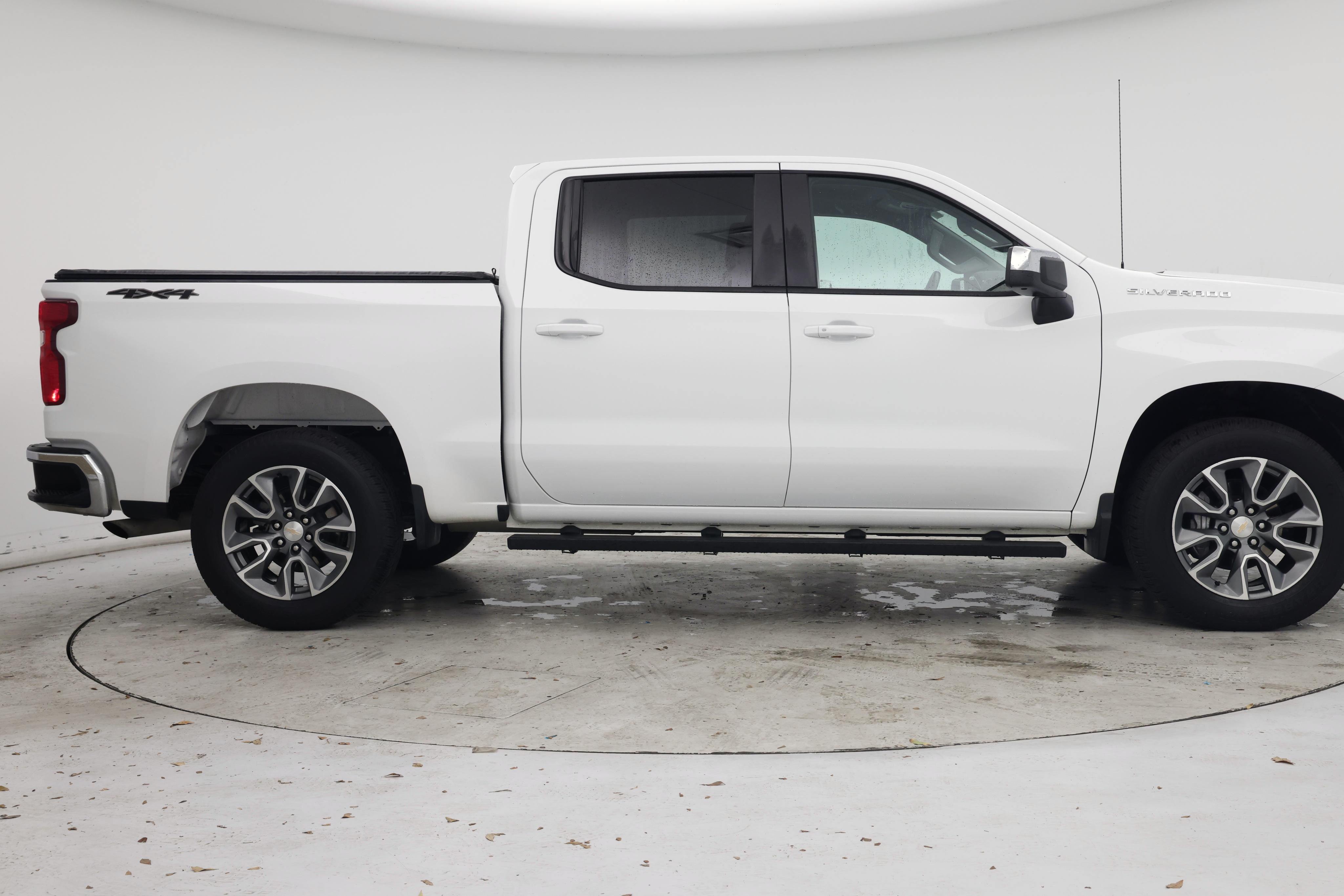 Thumbnail: 2023 Chevrolet Silverado 1500 - 7