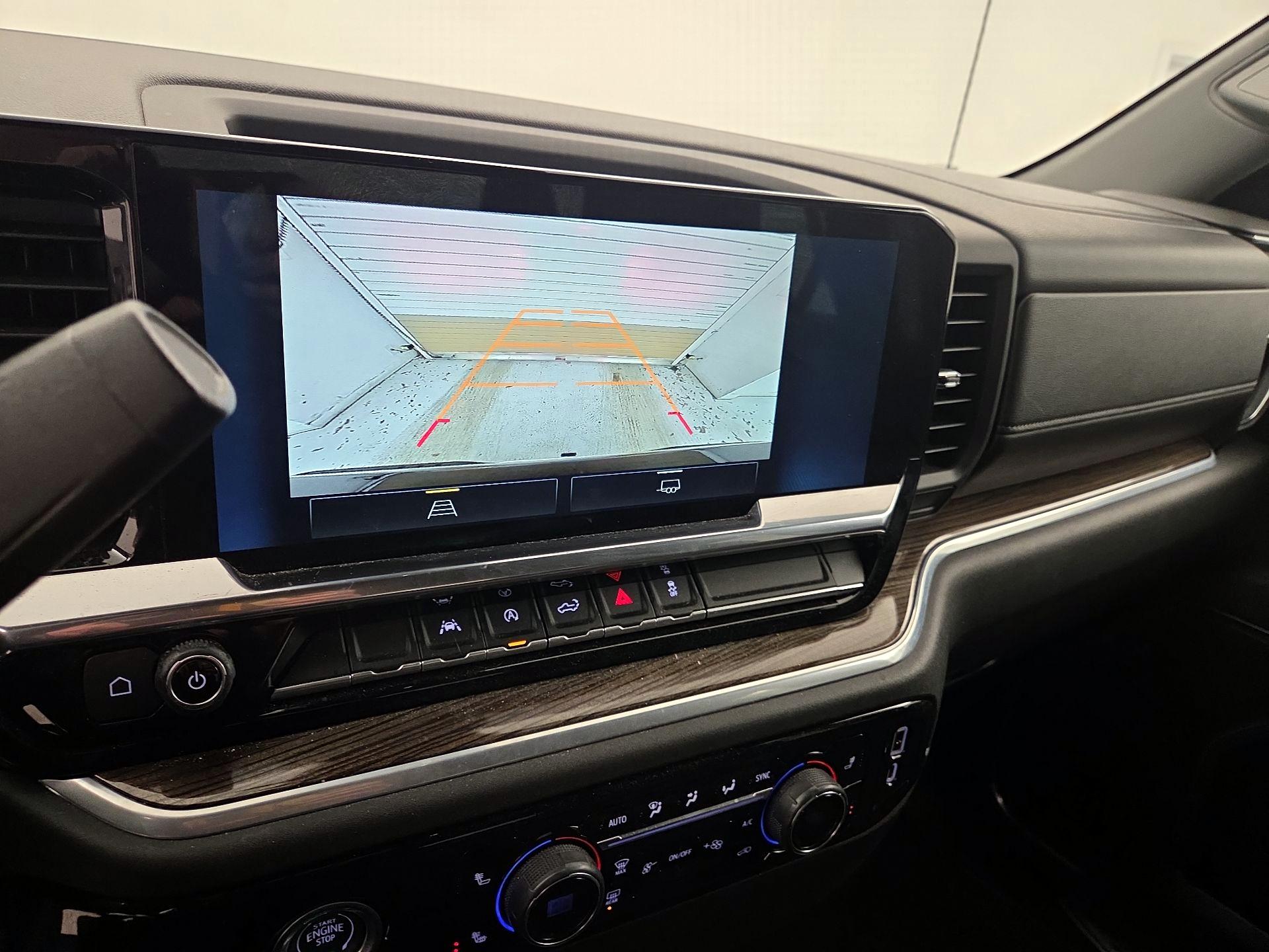 Thumbnail: 2022 Chevrolet Silverado 1500 - 14