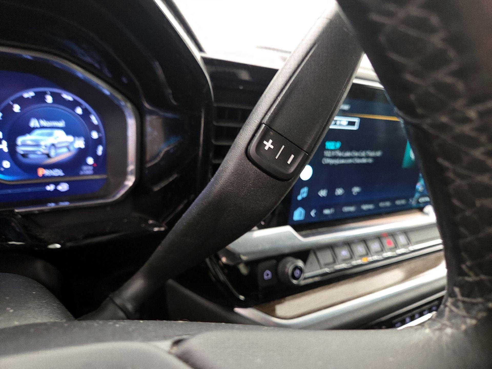 Thumbnail: 2022 Chevrolet Silverado 1500 - 17