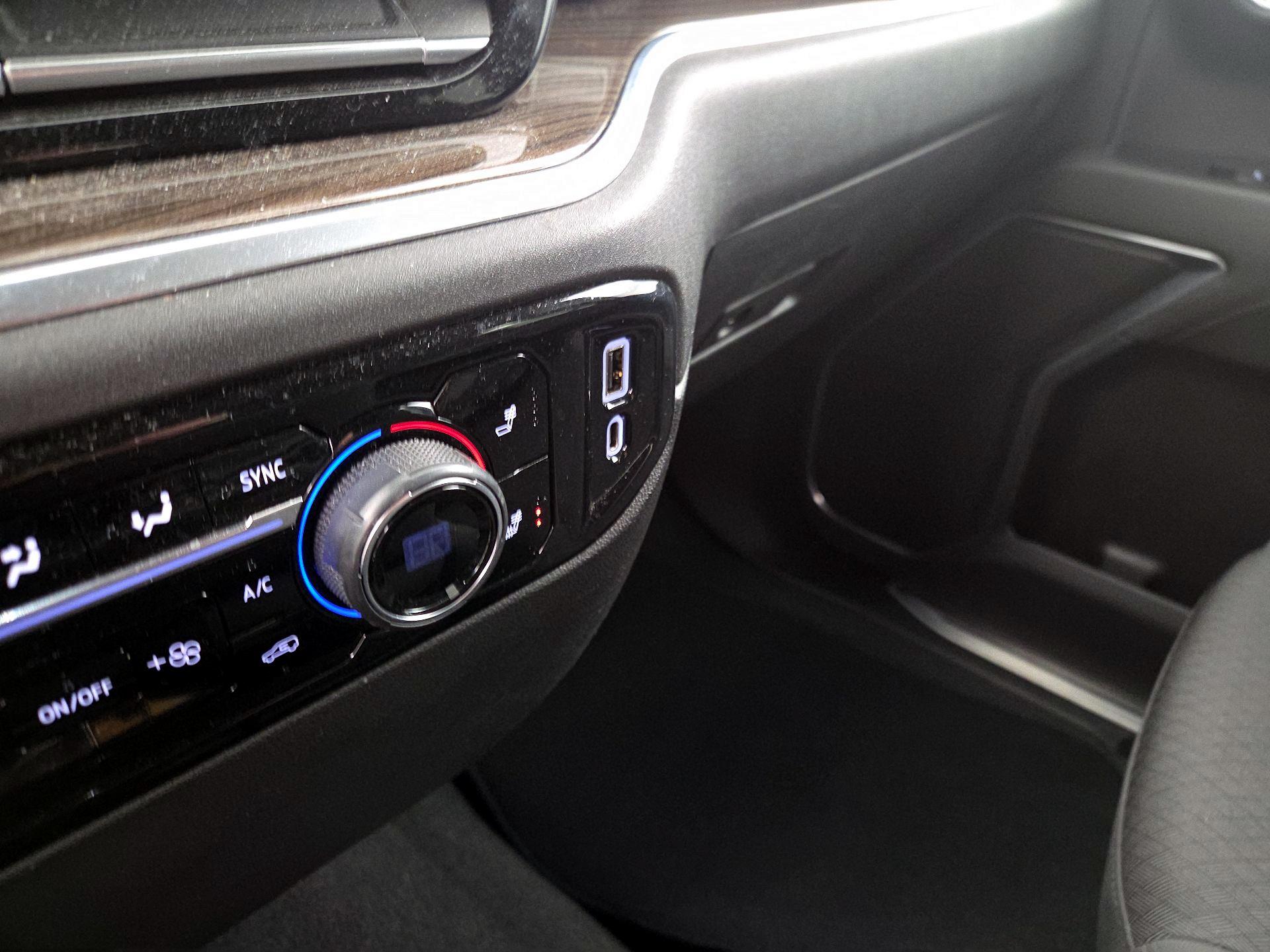 Thumbnail: 2022 Chevrolet Silverado 1500 - 18