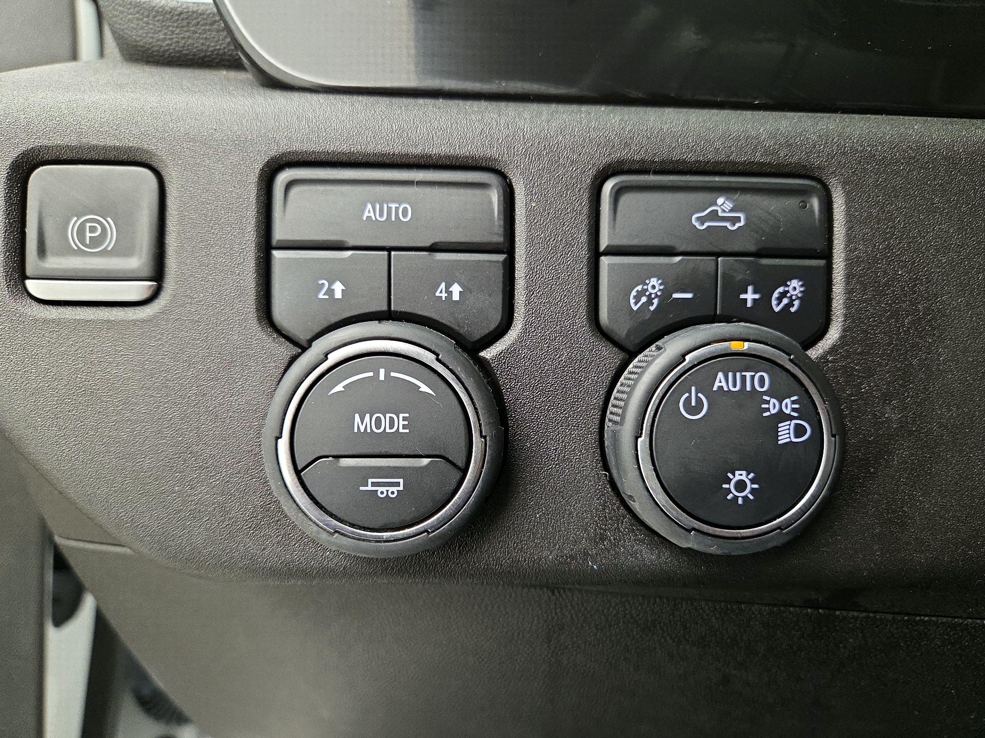 Thumbnail: 2023 Chevrolet Silverado 1500 - 13