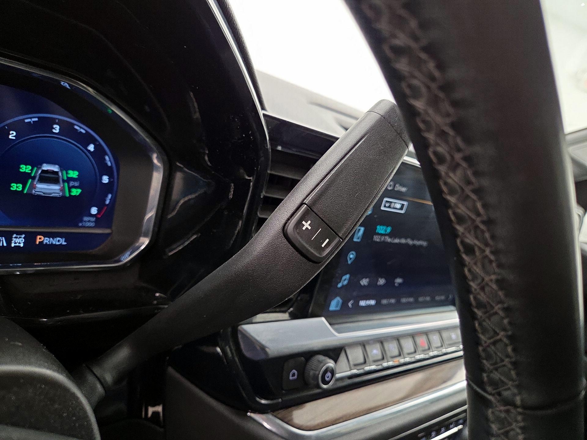 Thumbnail: 2023 Chevrolet Silverado 1500 - 17