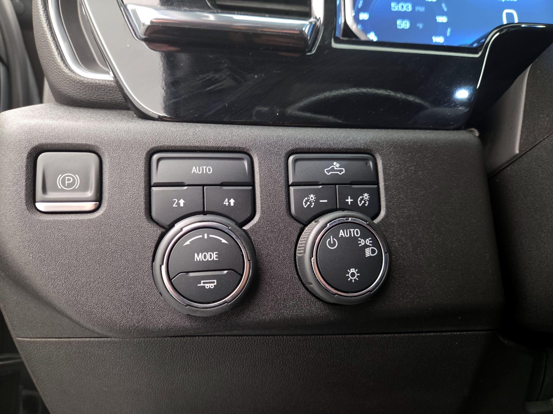 Thumbnail: 2023 Chevrolet Silverado 1500 - 13