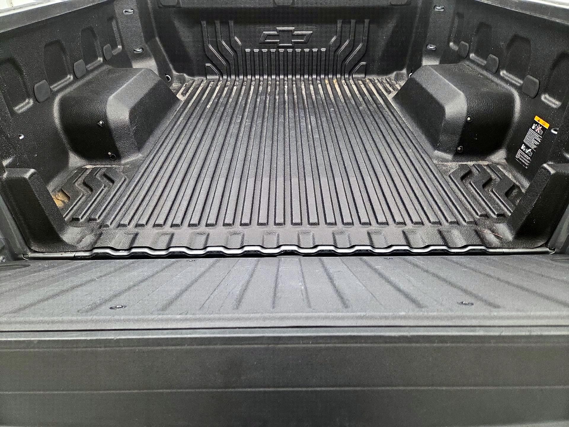 Thumbnail: 2023 Chevrolet Silverado 1500 - 20