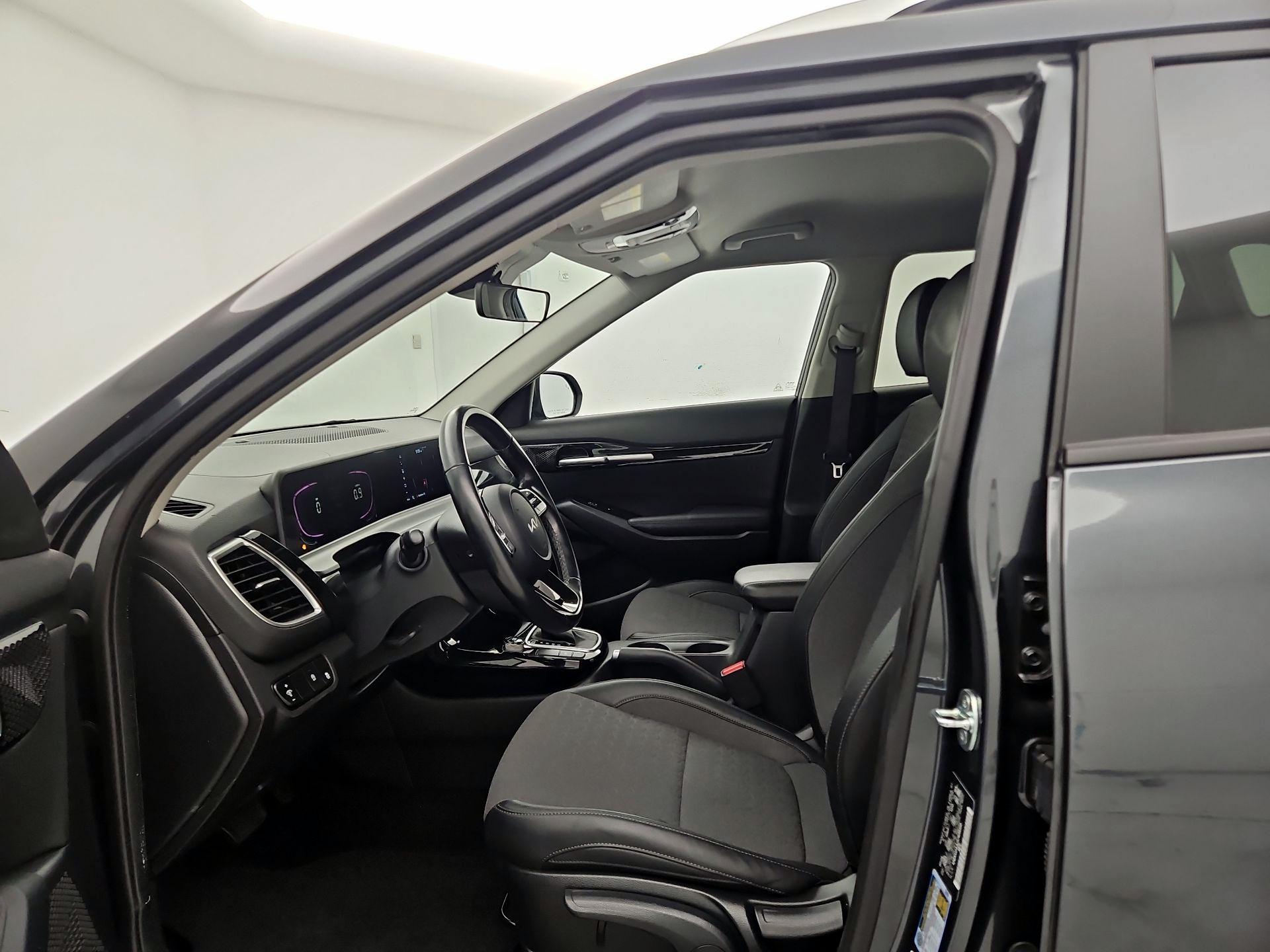 Thumbnail: 2025 Kia Seltos - 11