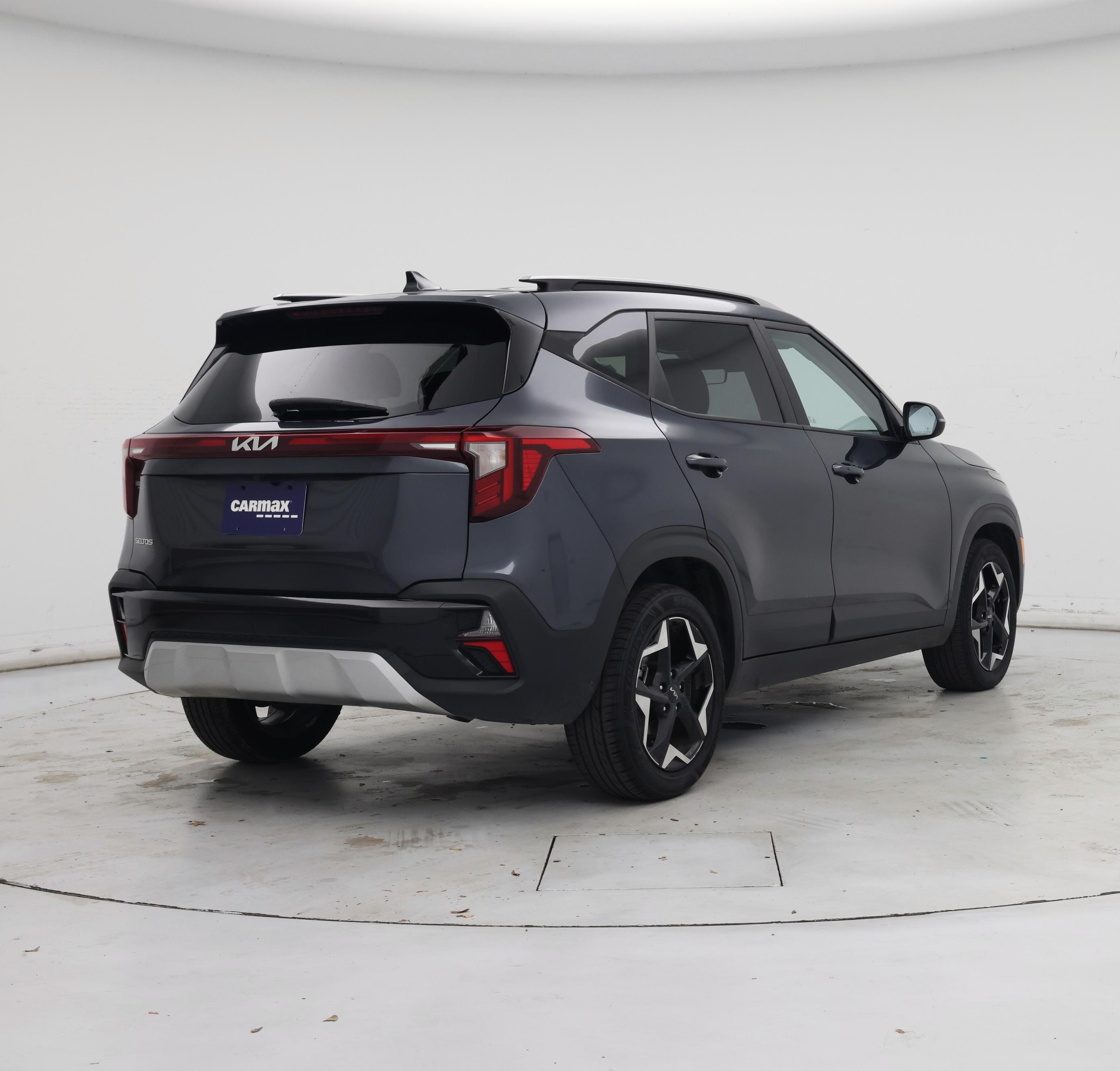 Thumbnail: 2025 Kia Seltos - 8