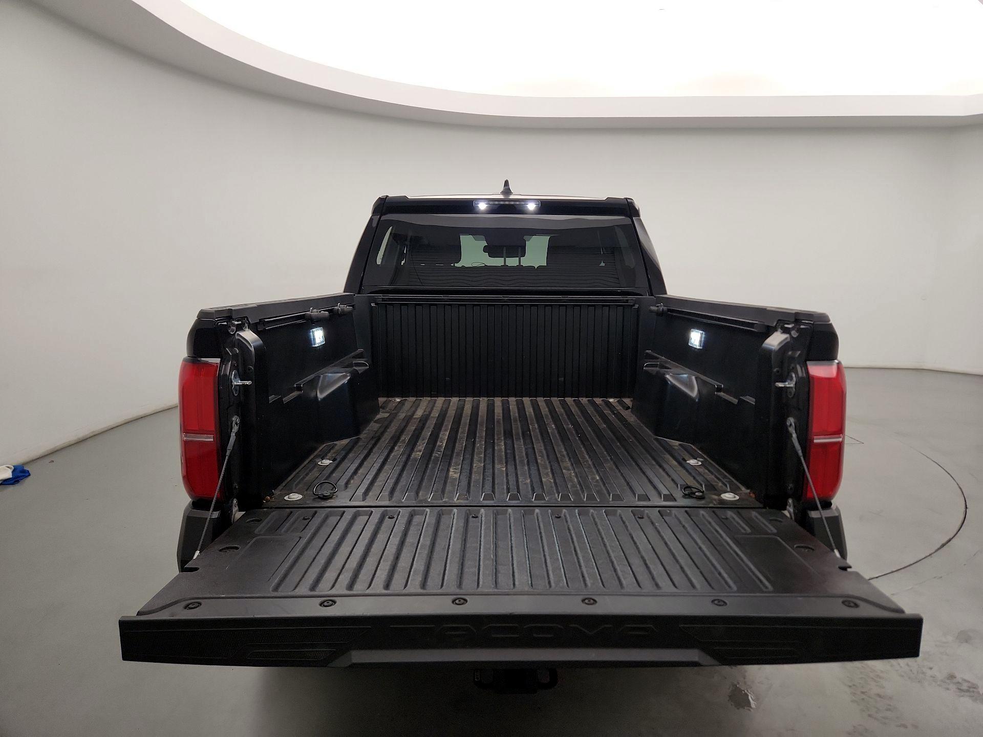 Thumbnail: 2024 Toyota Tacoma - 18